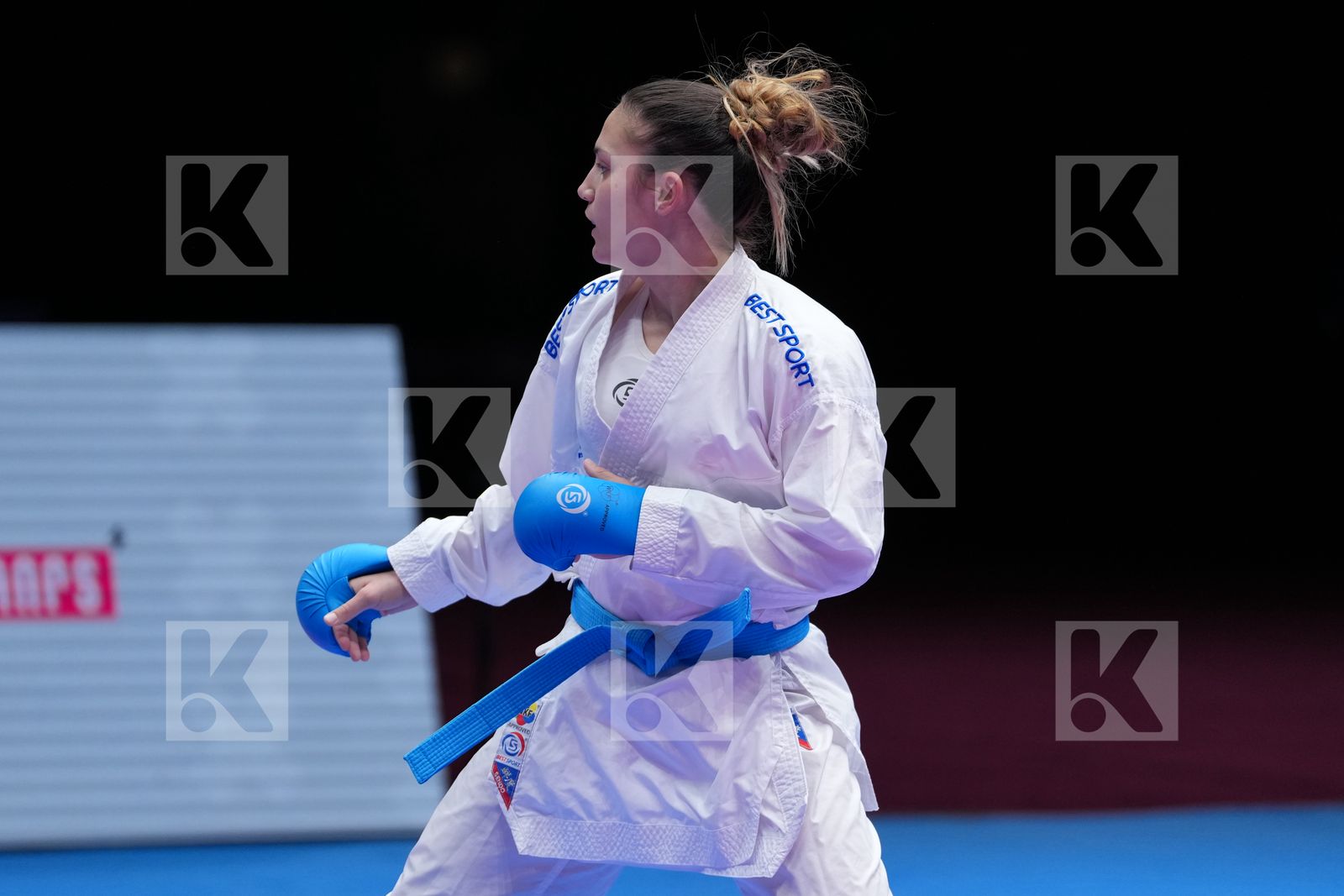 KVASNICOVA NINA (SLOVAKIA) vs GORANOVA IVET (BULGARIA) in Female Kumite -55 Kg - SemiFinal Bout