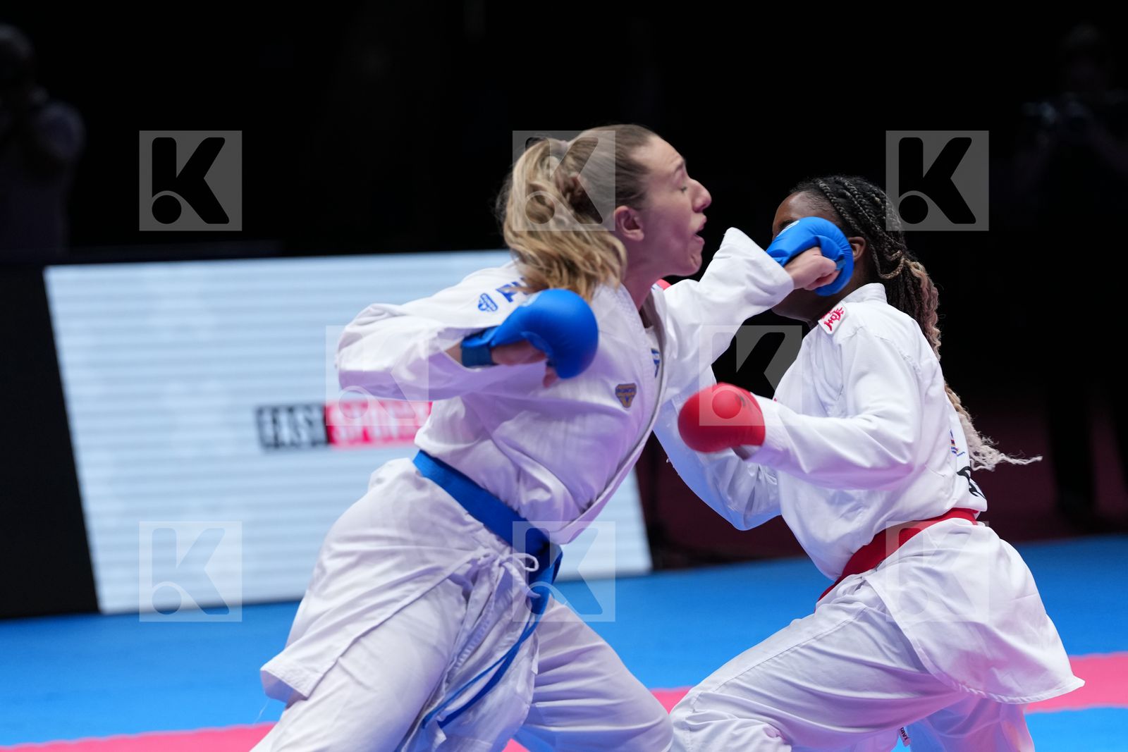 FRANCE vs GERMANY in Team Female Kumite - Final Bout