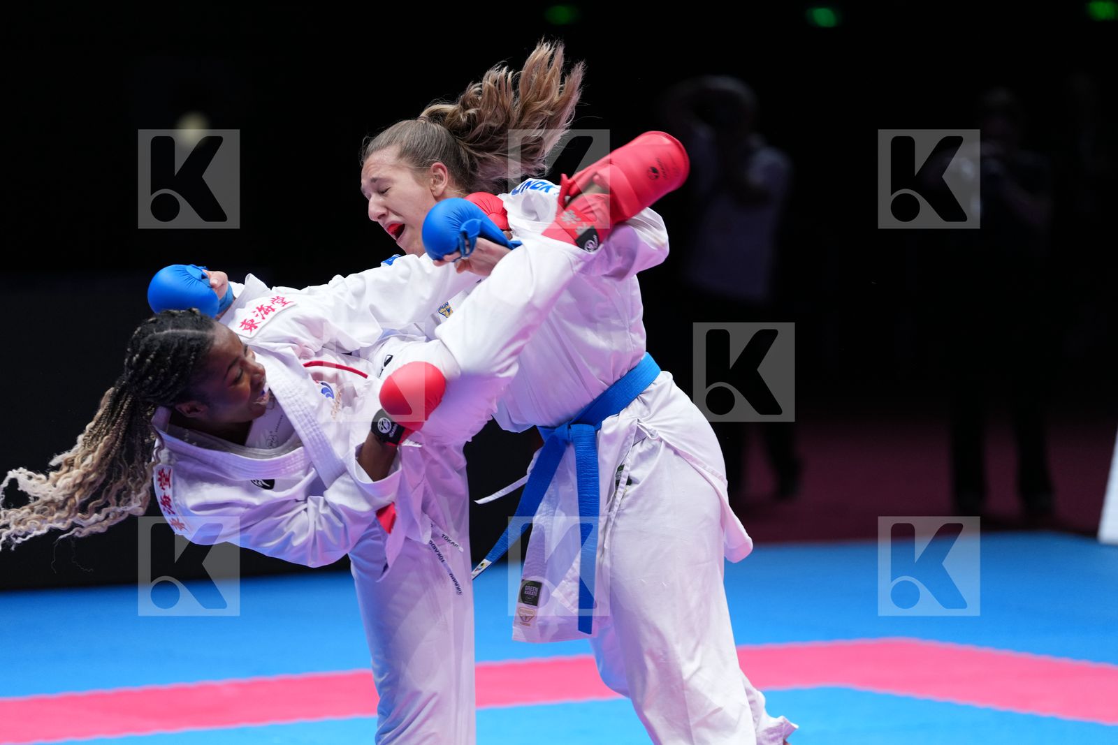 FRANCE vs GERMANY in Team Female Kumite - Final Bout