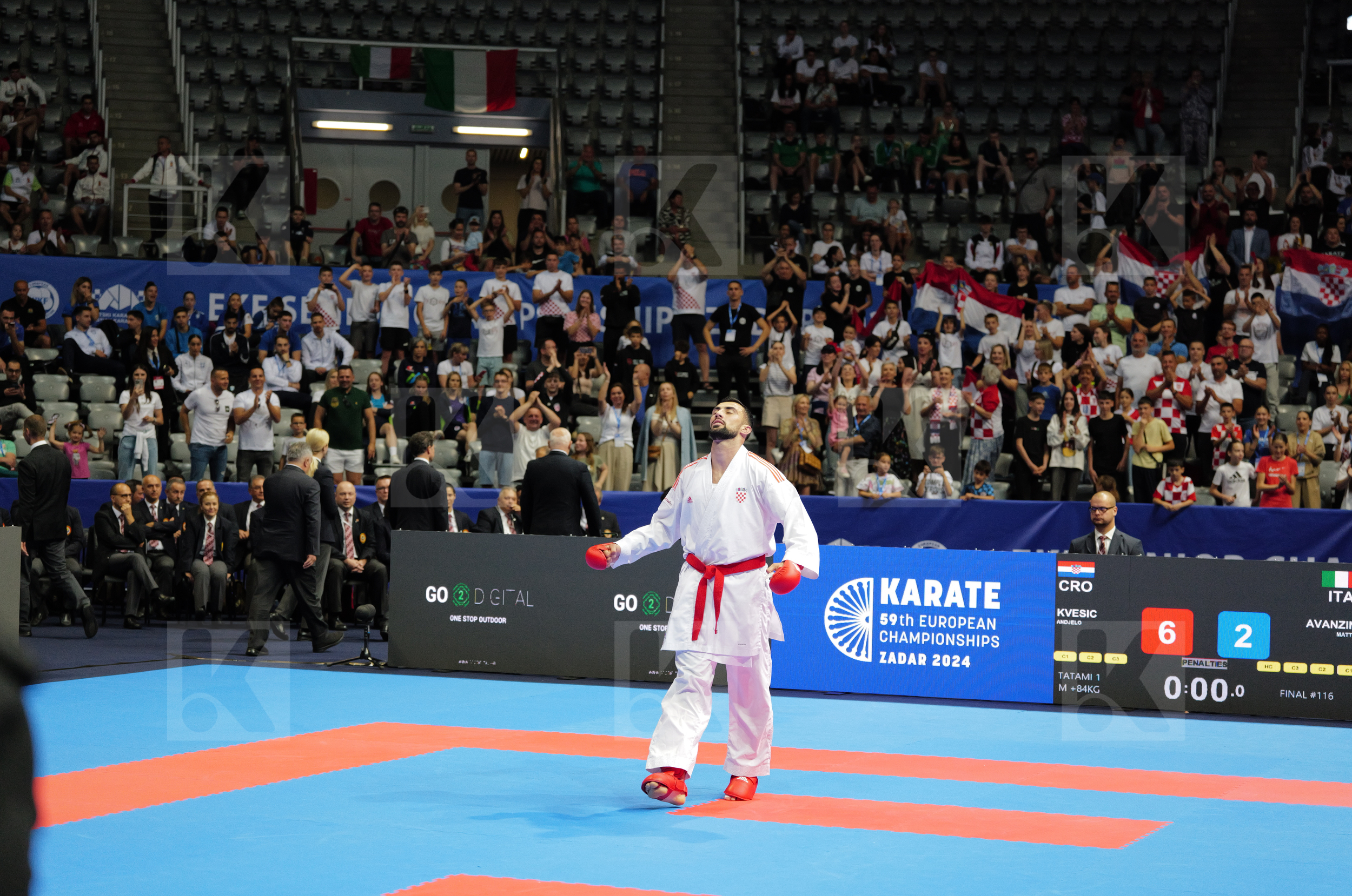 KVESIC ANDJELO (CROATIA) vs AVANZINI MATTEO (ITALY) in Male Kumite 84+ Kg - Final bout