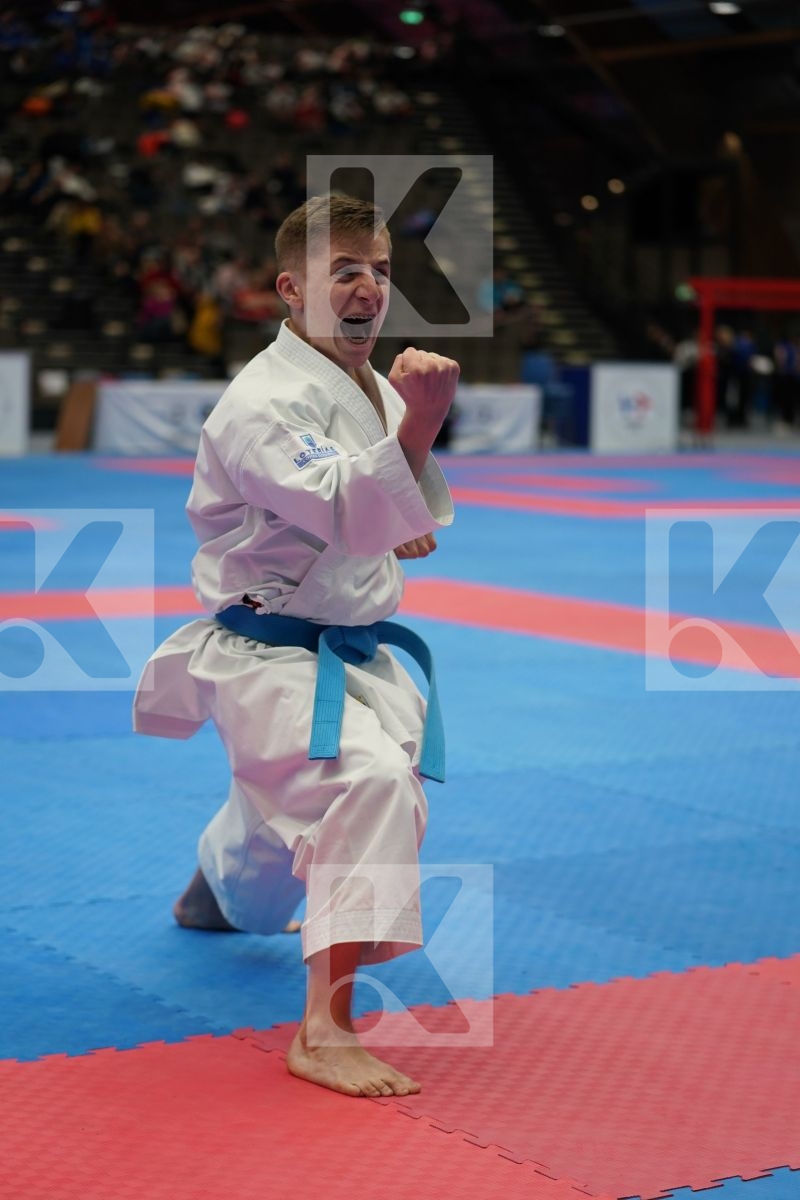 BALBUENA CISNEROS SALVADOR (SPAIN) in Cadet Kata Male - Final bout