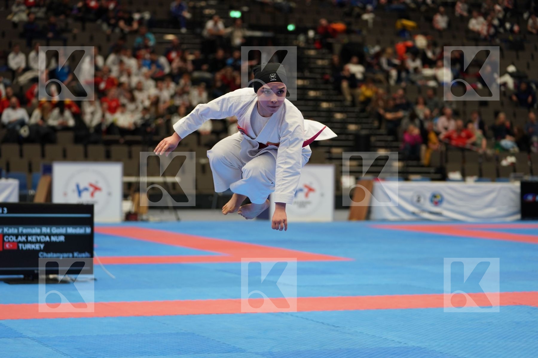 COLAK KEYDA NUR (TURKEY) in Junior Kata Female - Final bout