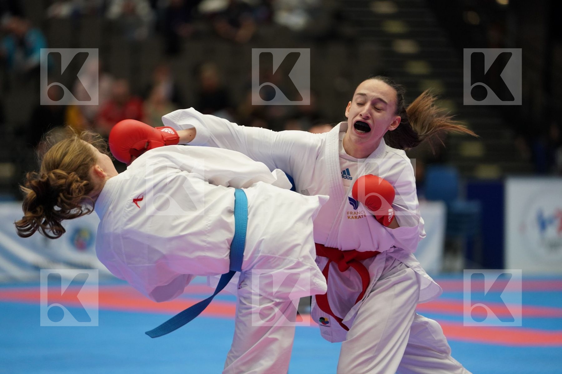 SOULIER MARGOT (FRANCE) vs STEIN RENEE (GERMANY) in Cadet Kumite Female -47 Kg - Final bout