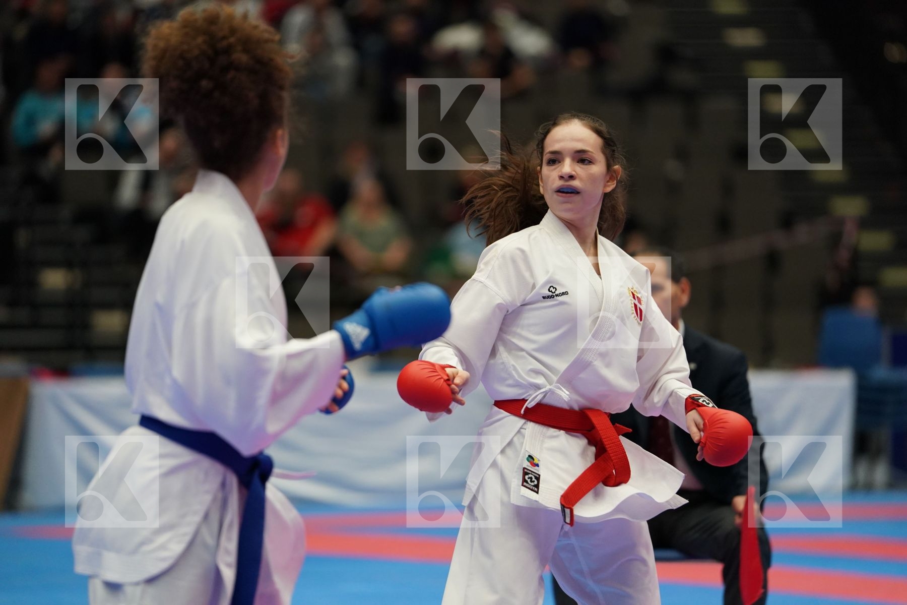 BATAKUJEVIC ERIKA (DENMARK) vs ELISABETH EMMA MARIE (FRANCE) in Cadet Kumite Female -54 Kg - Final bout