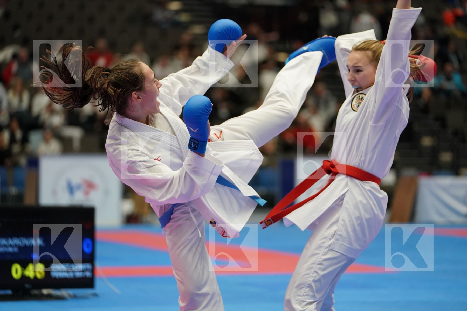 DEVIGILI HANNA (AUSTRIA) vs MUZIKAROVA KLARA (CZECH REPUPLIC) in Cadet Kumite Female 54+ Kg - Final bout