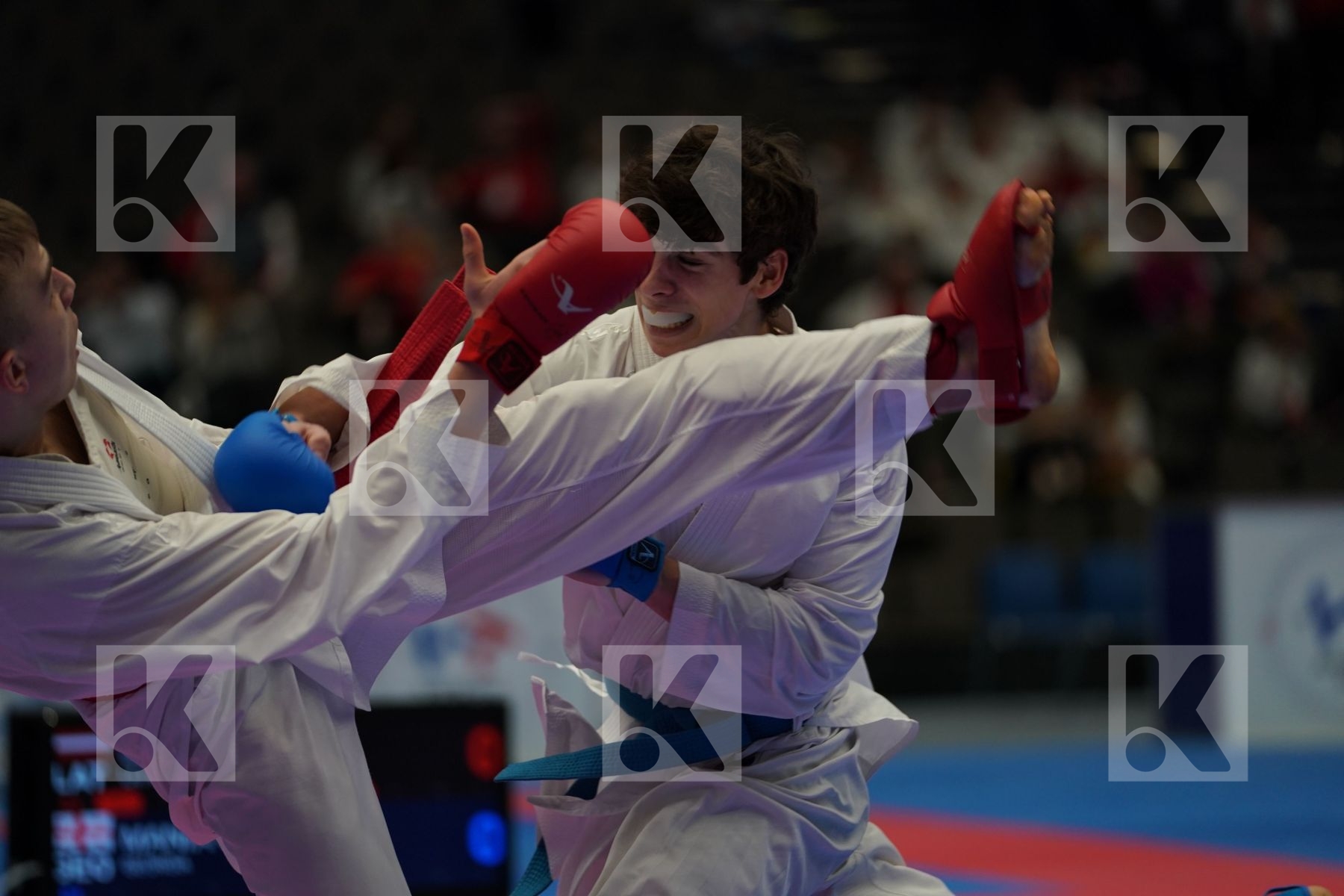 JERMOLAEV ARTJOM (LATVIA) vs MANIA SABA (GEORGIA) in Cadet Kumite Male Ð 70 Kg - Final bout