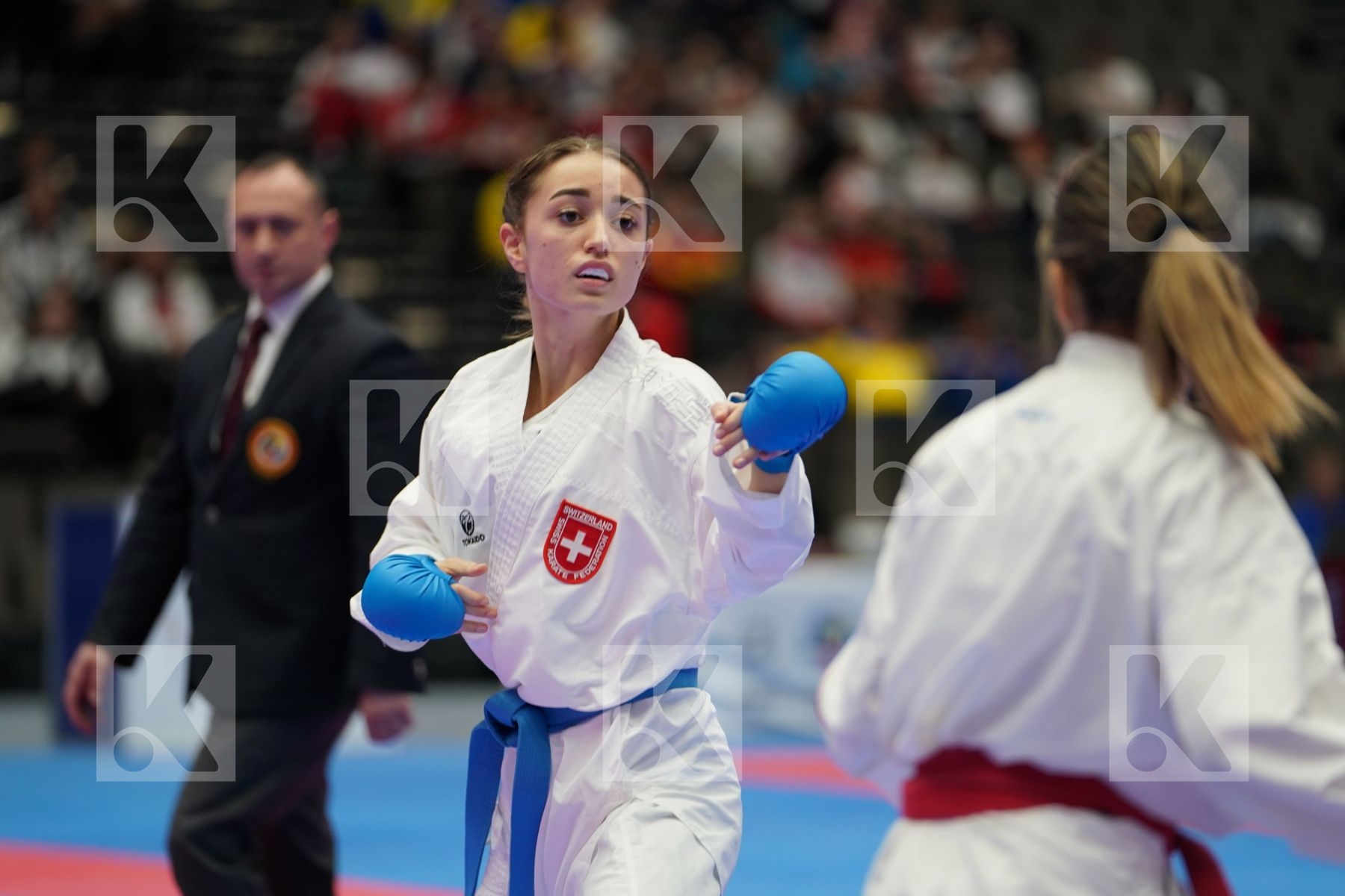AGUS ASIA (ITALY) vs VOEGELIN FLORENCE (SWITZERLAND) in Junior Kumite Female -48 Kg - Final bout