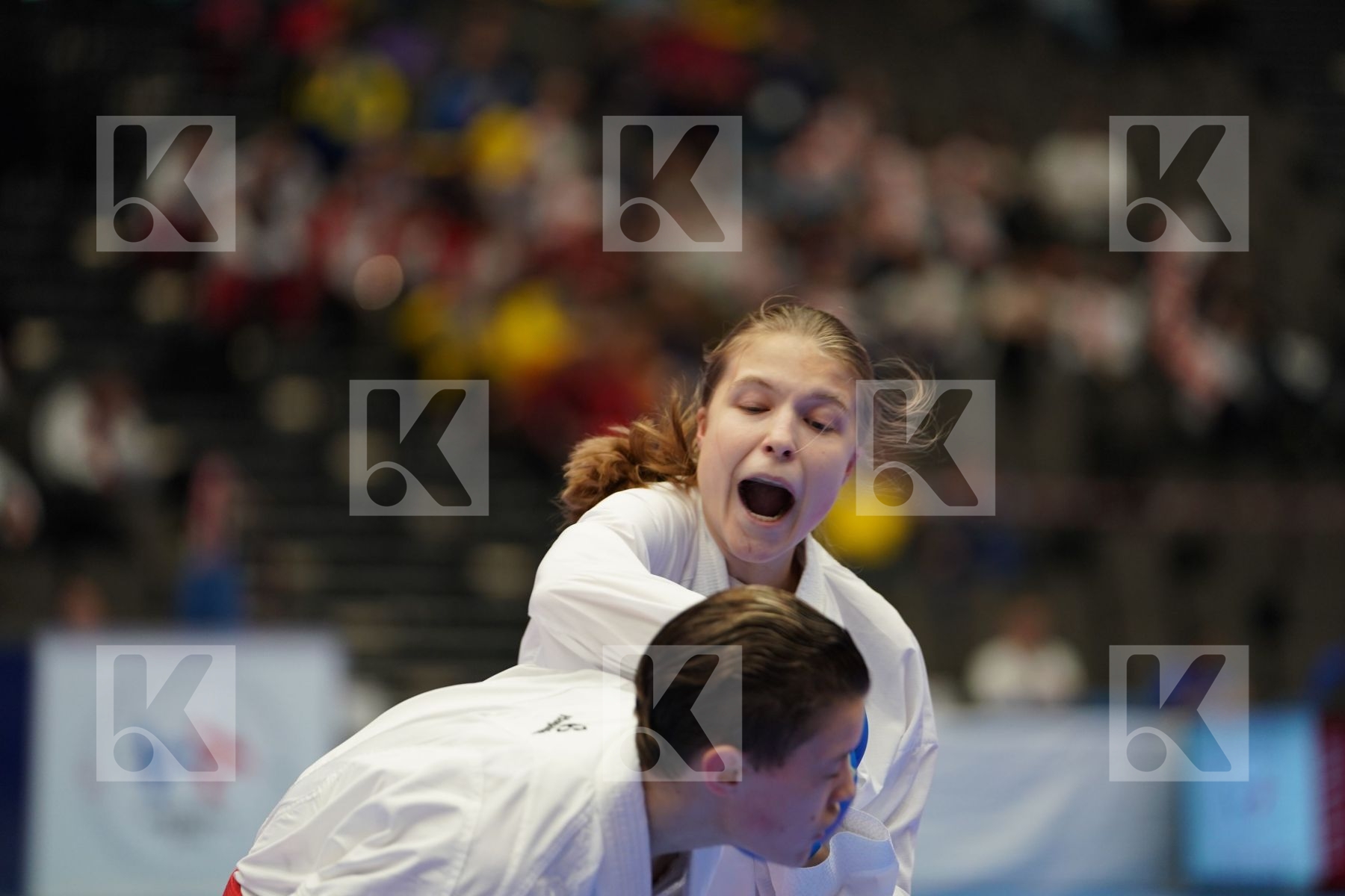 OUDENAARDEN VAN MELISSA (NEDERLANDS) vs CHERNYSHEVA ANNA (RUSSIAN FEDERATION) in Junior Kumite Female - 59 Kg - Final bout