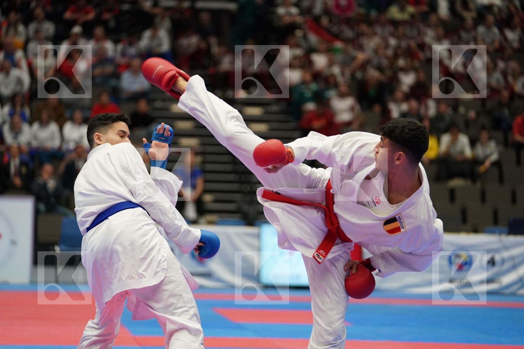 HOUNIFA ILIAS (BELGIUM) vs ABDESSELEM RAYBAK (FRANCE) in Junior Kumite Male Ð 76 Kg - Final bout
