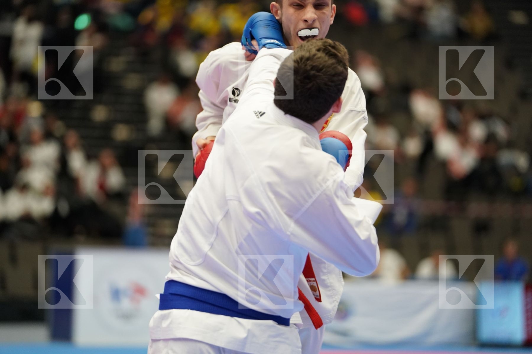 PETKOV GLIGOR (FYR OF MACEDONIA) vs CREAN CHRISTOPHER MC CARTHY (IRELAND) in Junior Kumite Male 76 + Kg - Final bout