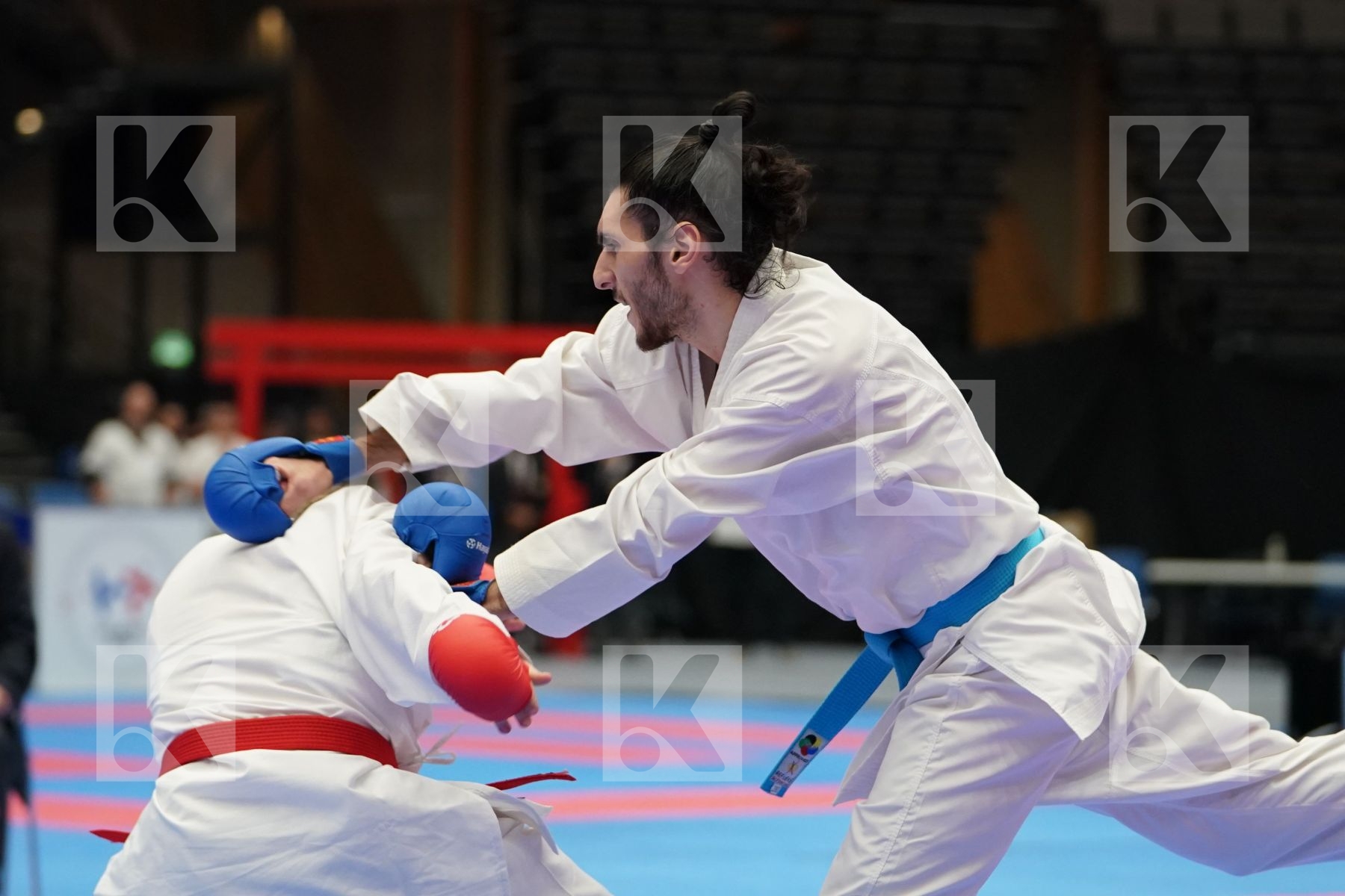 NAIDA VALENTYN (UKRAINE) vs DENIZ MURATCAN (TURKEY) in Under 21 Kumite Male -67 Kg - Final bout