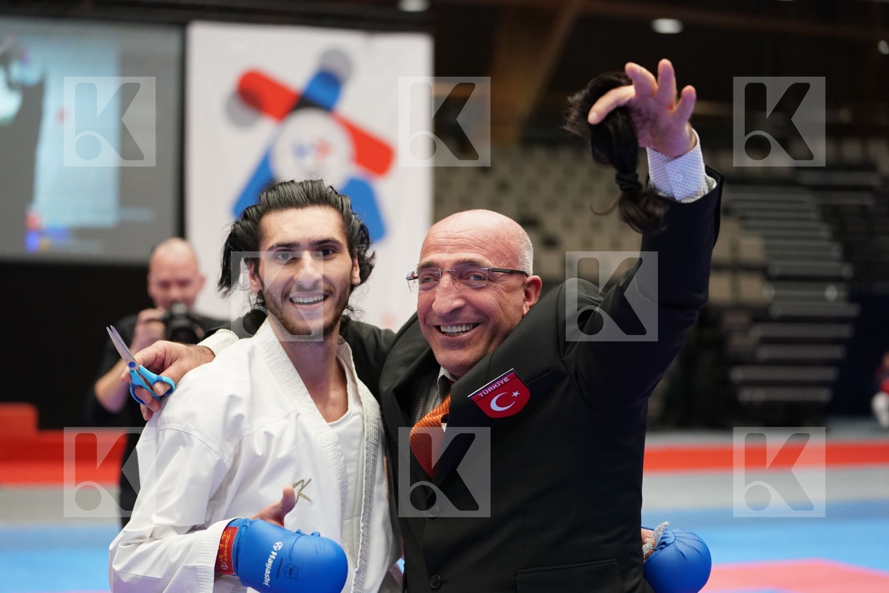 NAIDA VALENTYN (UKRAINE) vs DENIZ MURATCAN (TURKEY) in Under 21 Kumite Male -67 Kg - Final bout