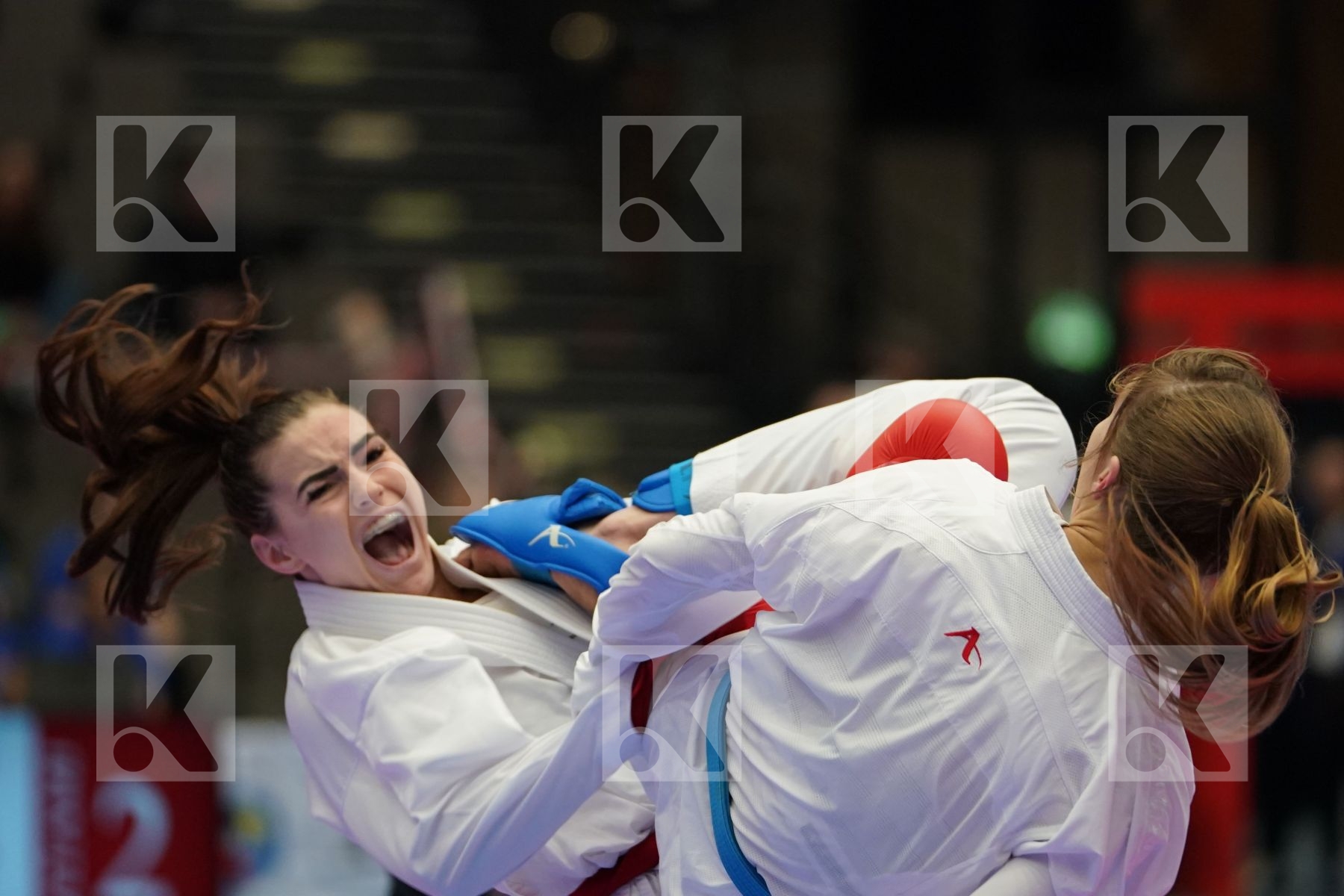 AVAZERI LEA (FRANCE) vs ISAEVA VICTORIA (RUSSIAN FEDERATION) in Under 21 Kumite Female -68 Kg - Final bout