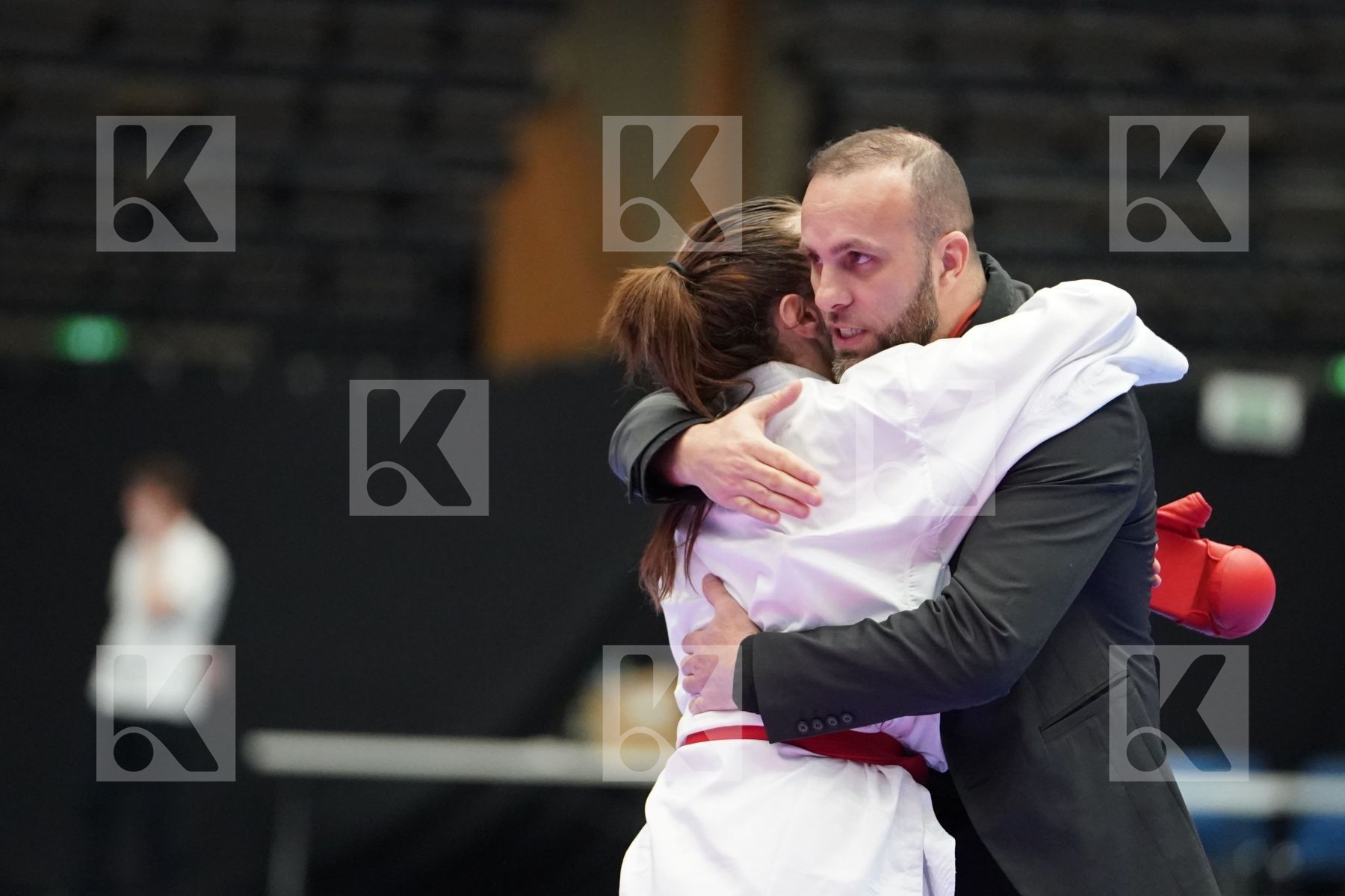 AVAZERI LEA (FRANCE) vs ISAEVA VICTORIA (RUSSIAN FEDERATION) in Under 21 Kumite Female -68 Kg - Final bout