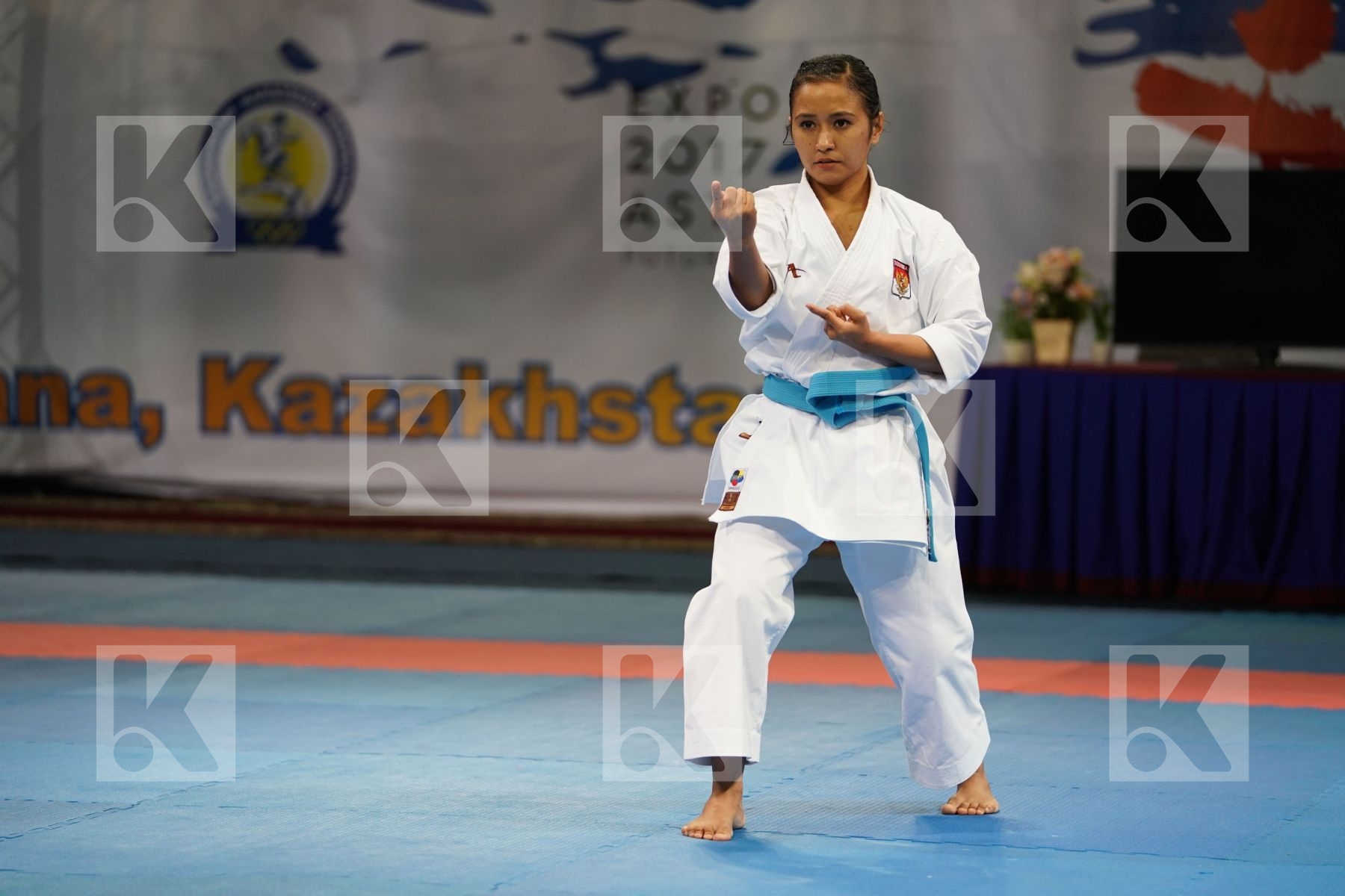 Afustiani Ora Sisilia Female kata Indonesia