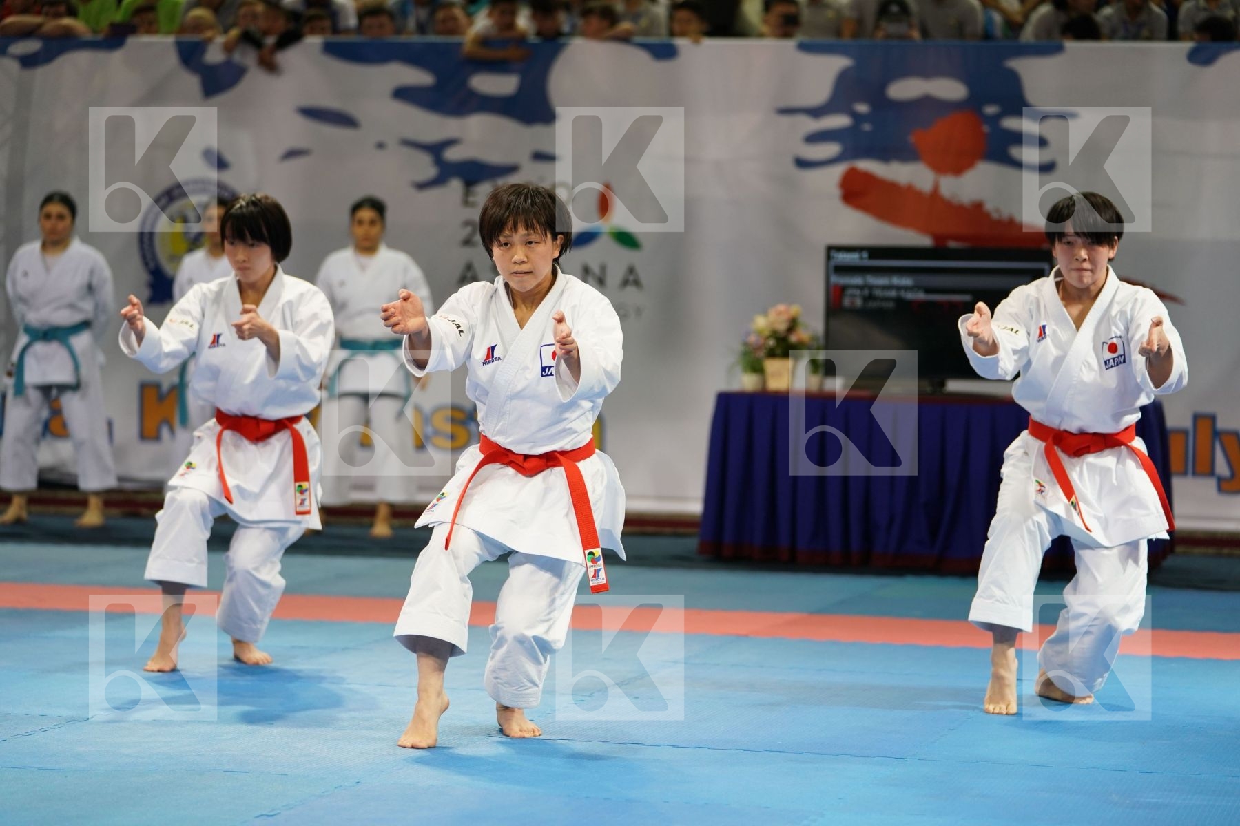 Female Team kata Japan