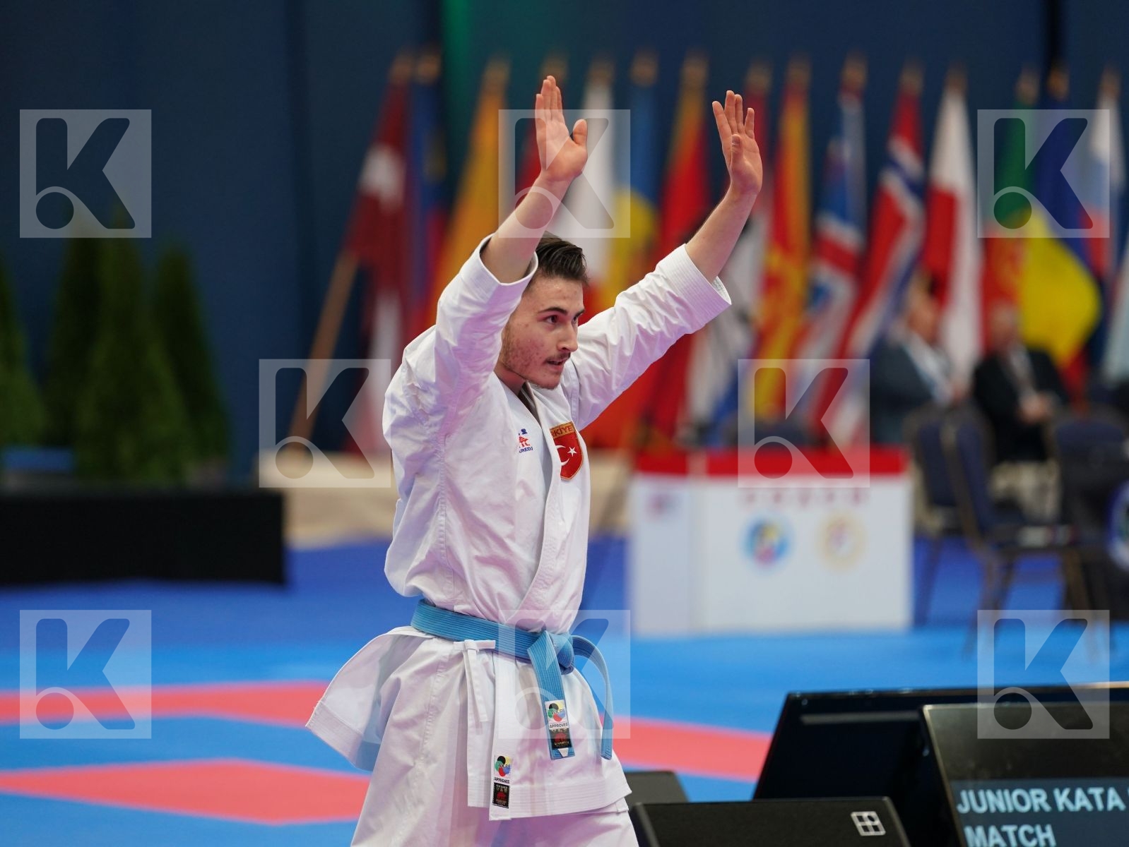 OZDEMIR ENES (TURKEY) in Junior Kata Male - Final bout