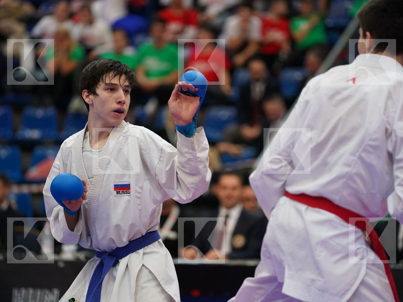KESELAK DOMINIK (SLOVAKIA) vs GASPARIAN EDUARD (RUSSIAN FEDERATION) in Cadet Kumite Male -70 Kg - Final bout