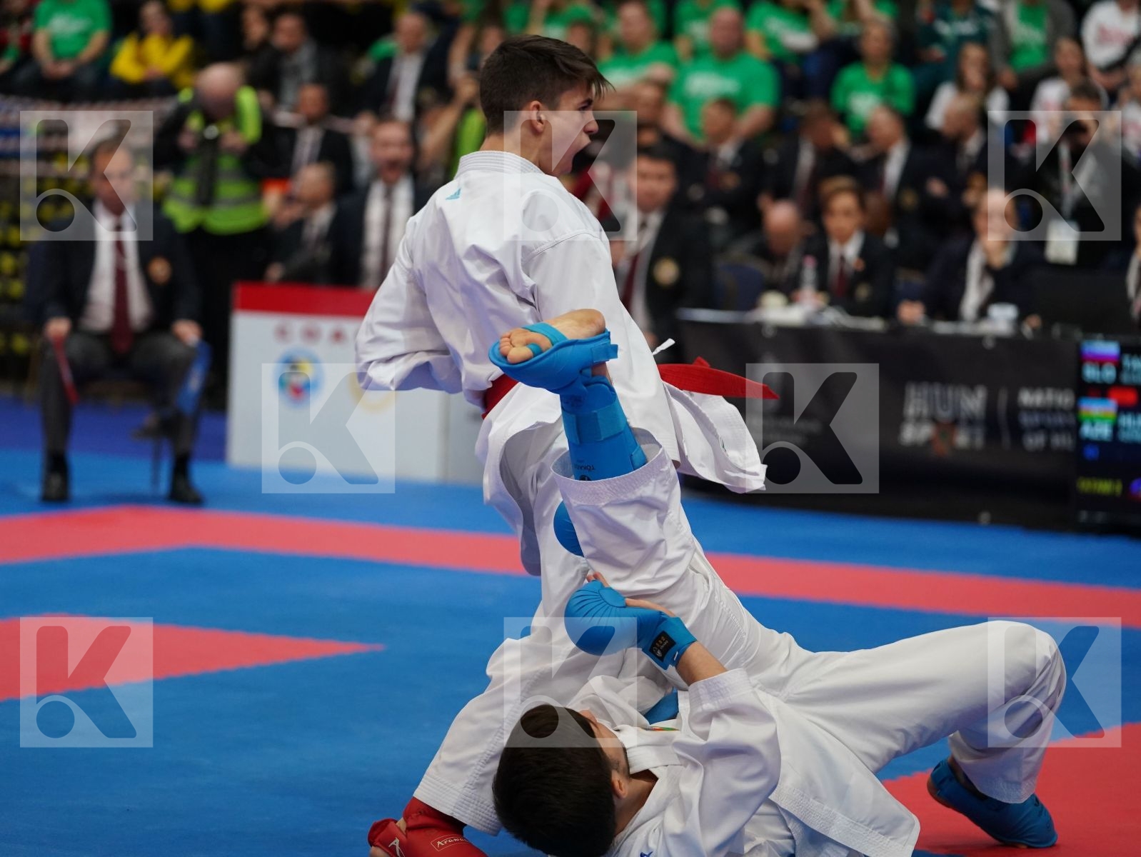 TAMSE NIKLAS (SLOVENIA) vs HUSEYNOV SULTAN (AZERBAIJAN) in Junior Kumite Male -55 Kg - Final bout