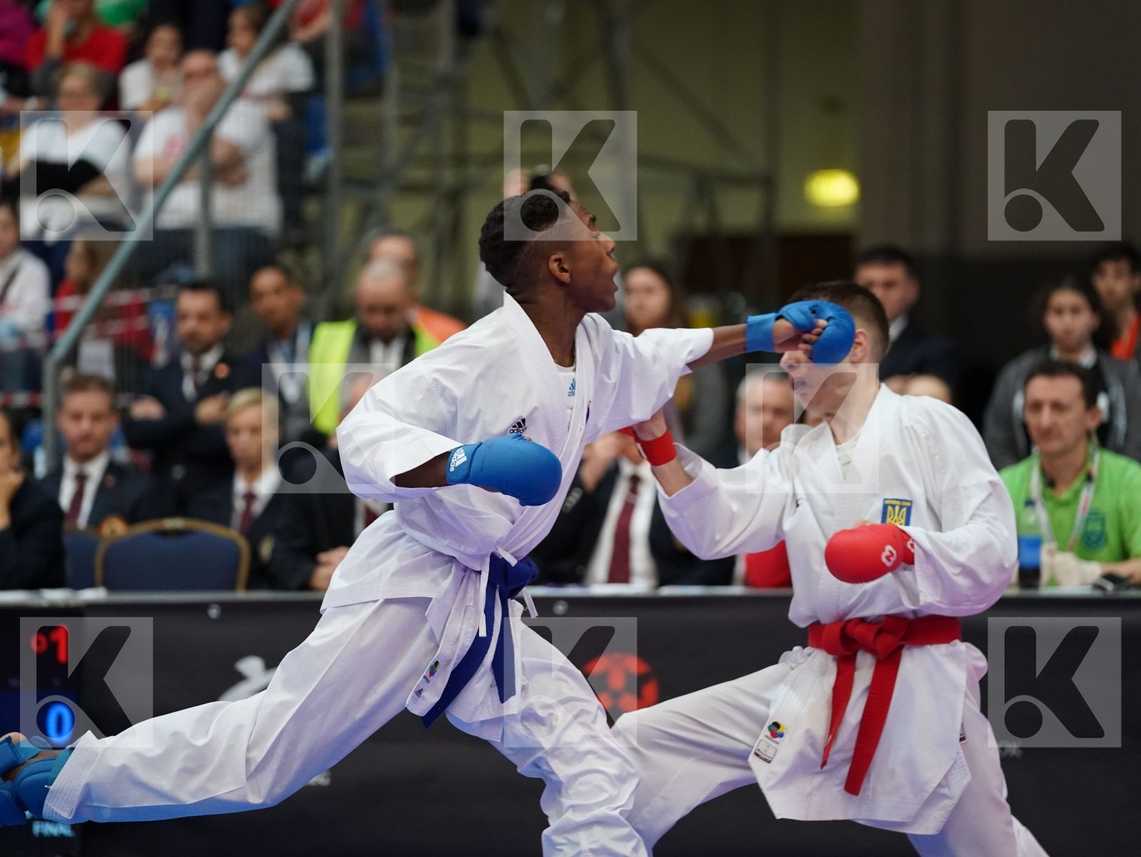 HOTSULIAK OLEKSII (UKRAINE) vs GARI RYAN (FRANCE) in Junior Kumite Male -61 Kg - Final bout