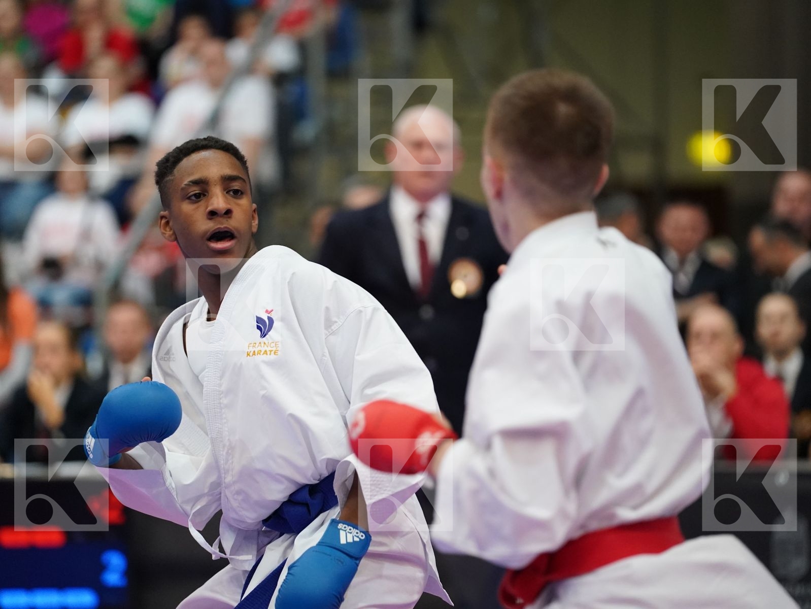 HOTSULIAK OLEKSII (UKRAINE) vs GARI RYAN (FRANCE) in Junior Kumite Male -61 Kg - Final bout