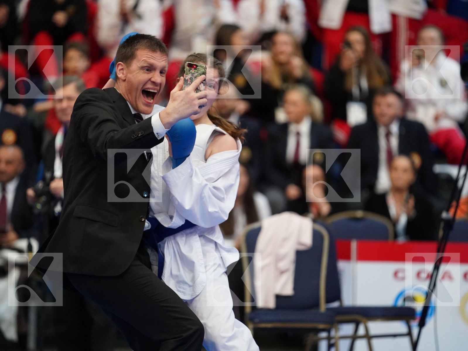 NEGOVANOVIC BRANKICA (SERBIA) vs COSGROVE NIAMH LILLY (ENGLAND) in Junior Kumite Female -53Kg - Final bout