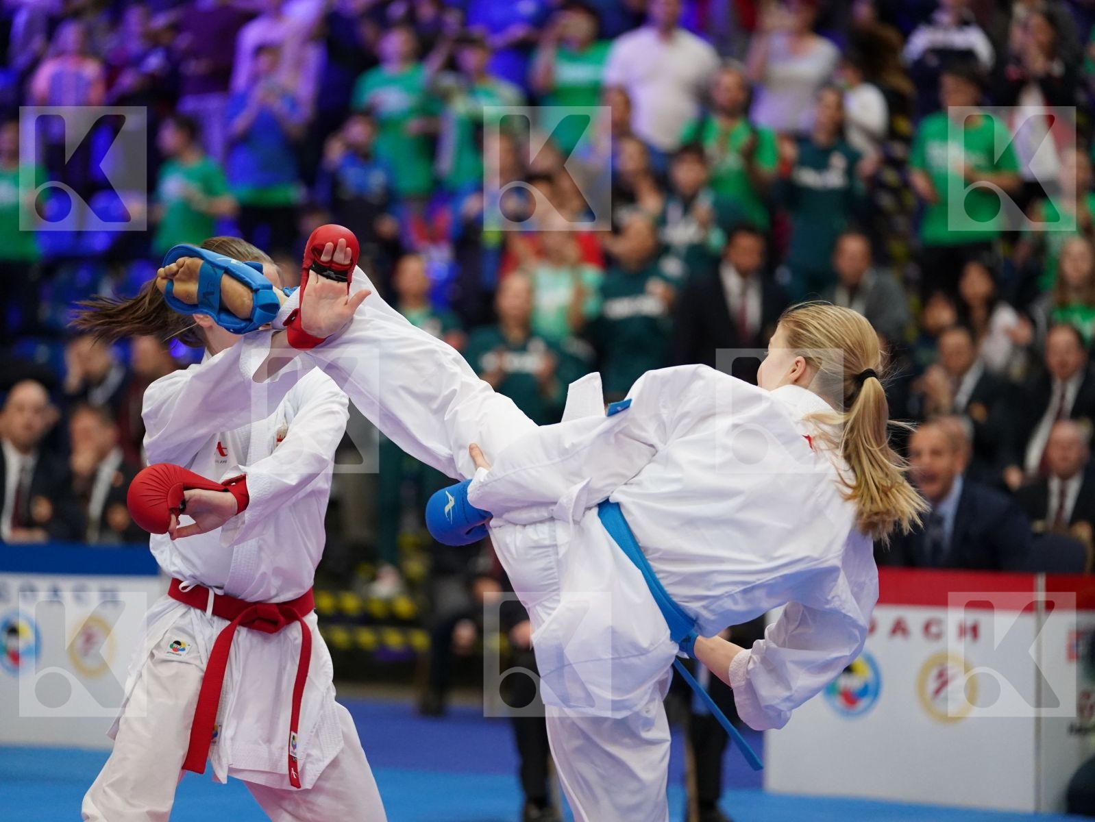 BARANYI ZSOFIA (HUNGARY) vs CHERNYSHEVA ANNA (RUSSIAN FEDERATION) in Under 21 Kumite Female -55 Kg - Final bout