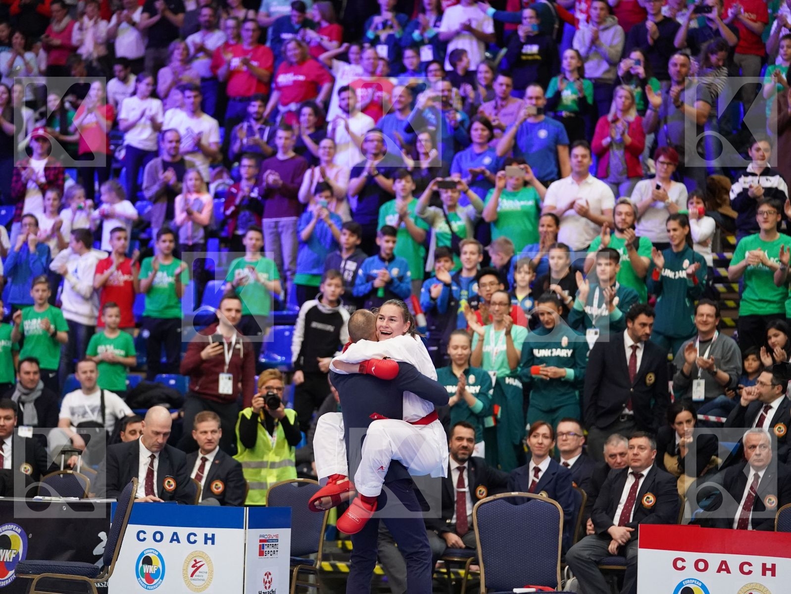 BARANYI ZSOFIA (HUNGARY) vs CHERNYSHEVA ANNA (RUSSIAN FEDERATION) in Under 21 Kumite Female -55 Kg - Final bout