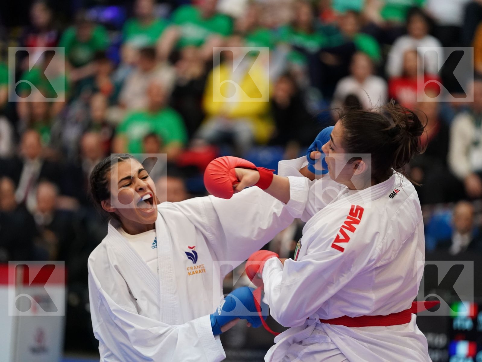 MANGIACAPRA ALESSANDRA (ITALY) vs OUKHATTOU ASSIA (FRANCE) in Under 21 Kumite Female -61 Kg - Final bout