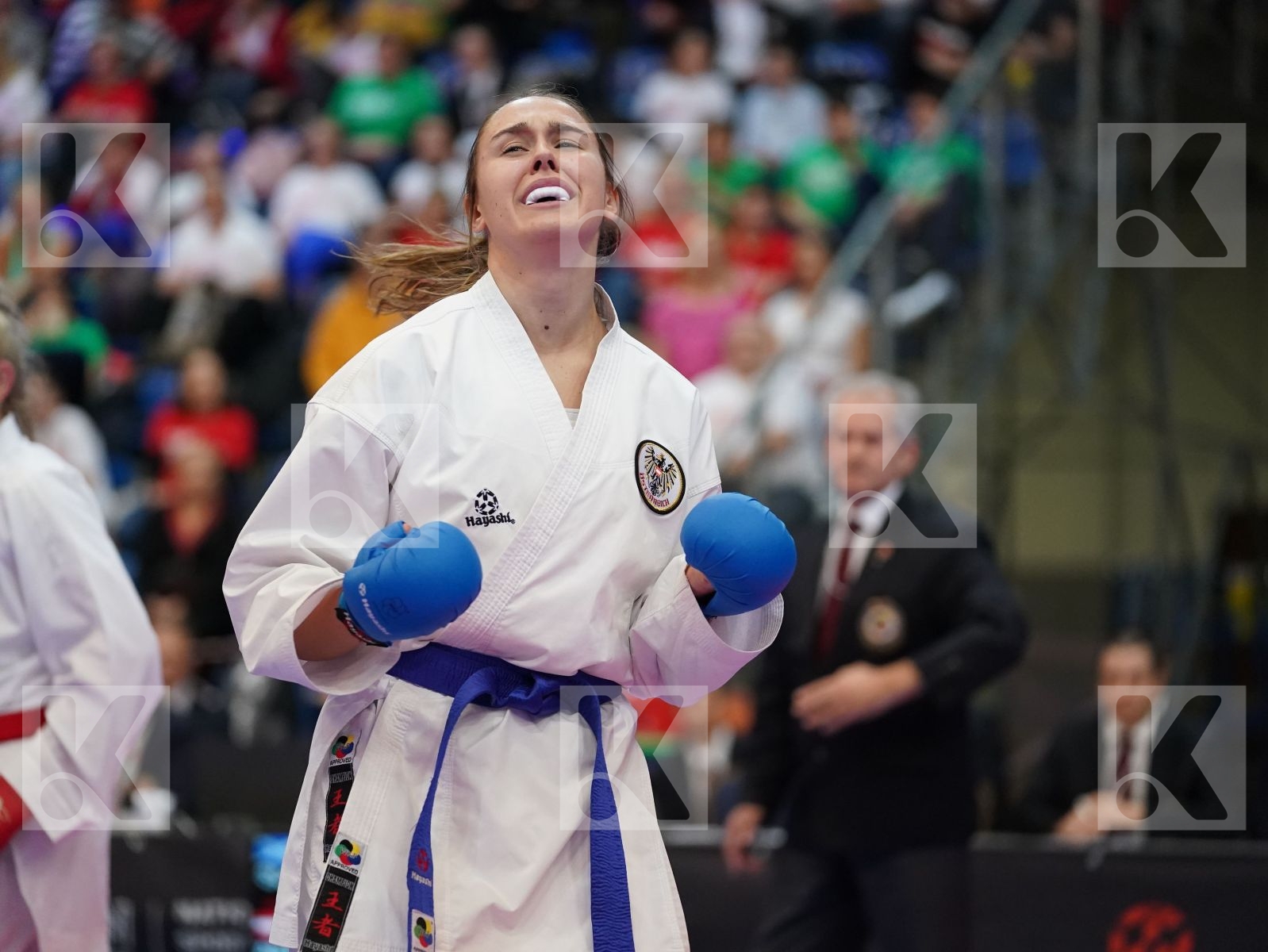 JUNNER NIAMH (SCOTLAND) vs ZILLER LORA (AUSTRIA) in Under 21 Kumite Female 68+ Kg - Final bout