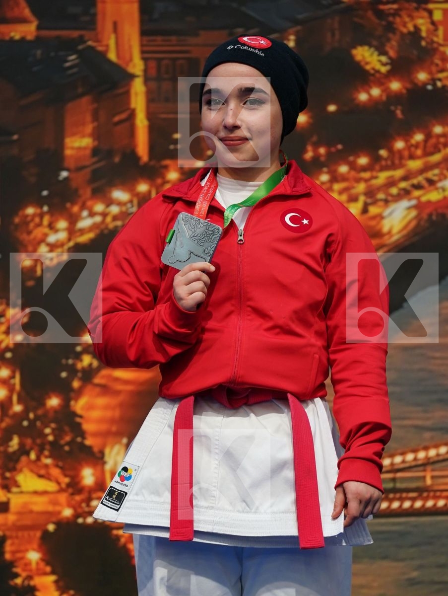 GARCIA LOZANO MARTA (SPAIN), COLAK KEYDA NUR (TURKEY), AMATO CAROLINA (ITALY), TAILY HELVETIA (FRANCE) in Under 21 Kata Female - Podium ceremony