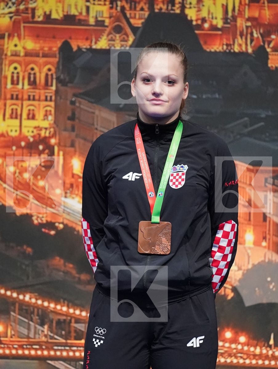 ZILLER LORA (AUSTRIA), JUNNER NIAMH (SCOTLAND), SENTURK RABIA (TURKEY), LESJAK LUCIJA (CROATIA) in Under 21 Kumite Female 68+ Kg - Podium ceremony
