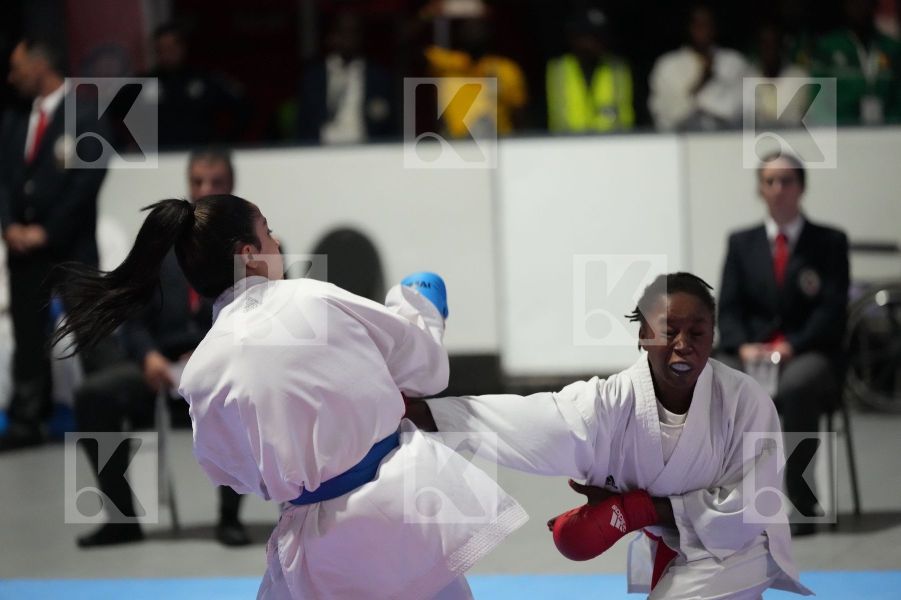 Kumite final bout featuring SALIMATA BA & GANNA ALY