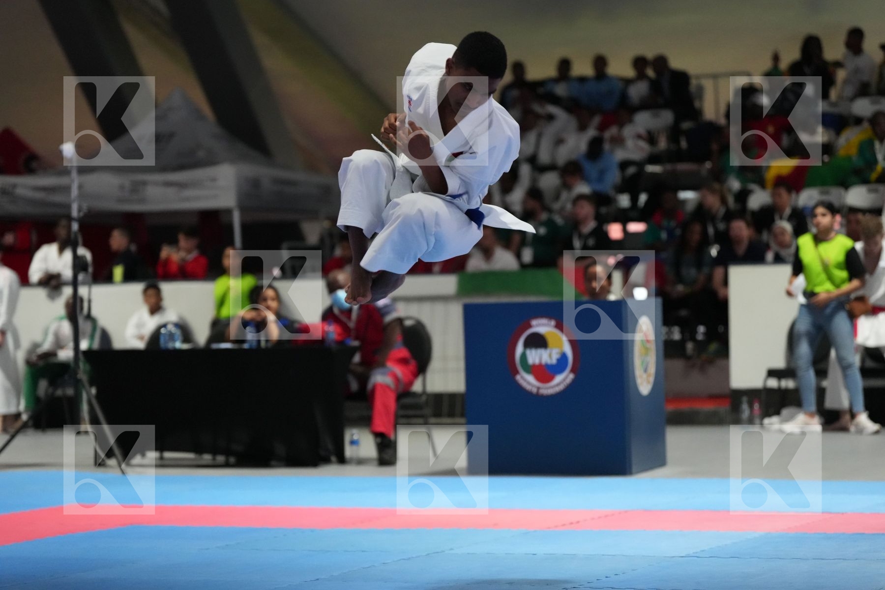 Kata bronze bout featuring ANDRIANAHO MANDA
