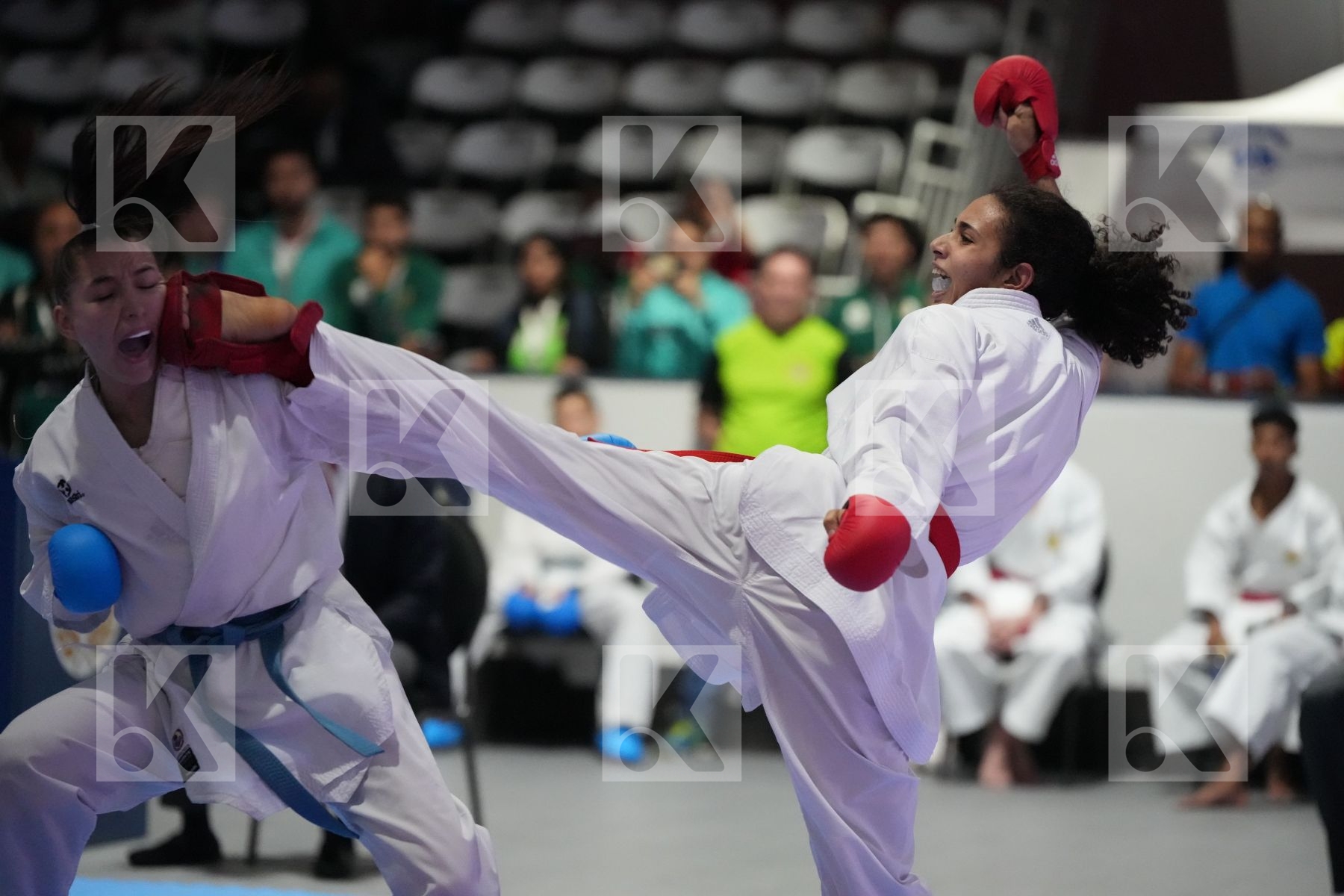 Kumite final bout featuring REEM AHMED SALAMA & CYLIA OUIKENE