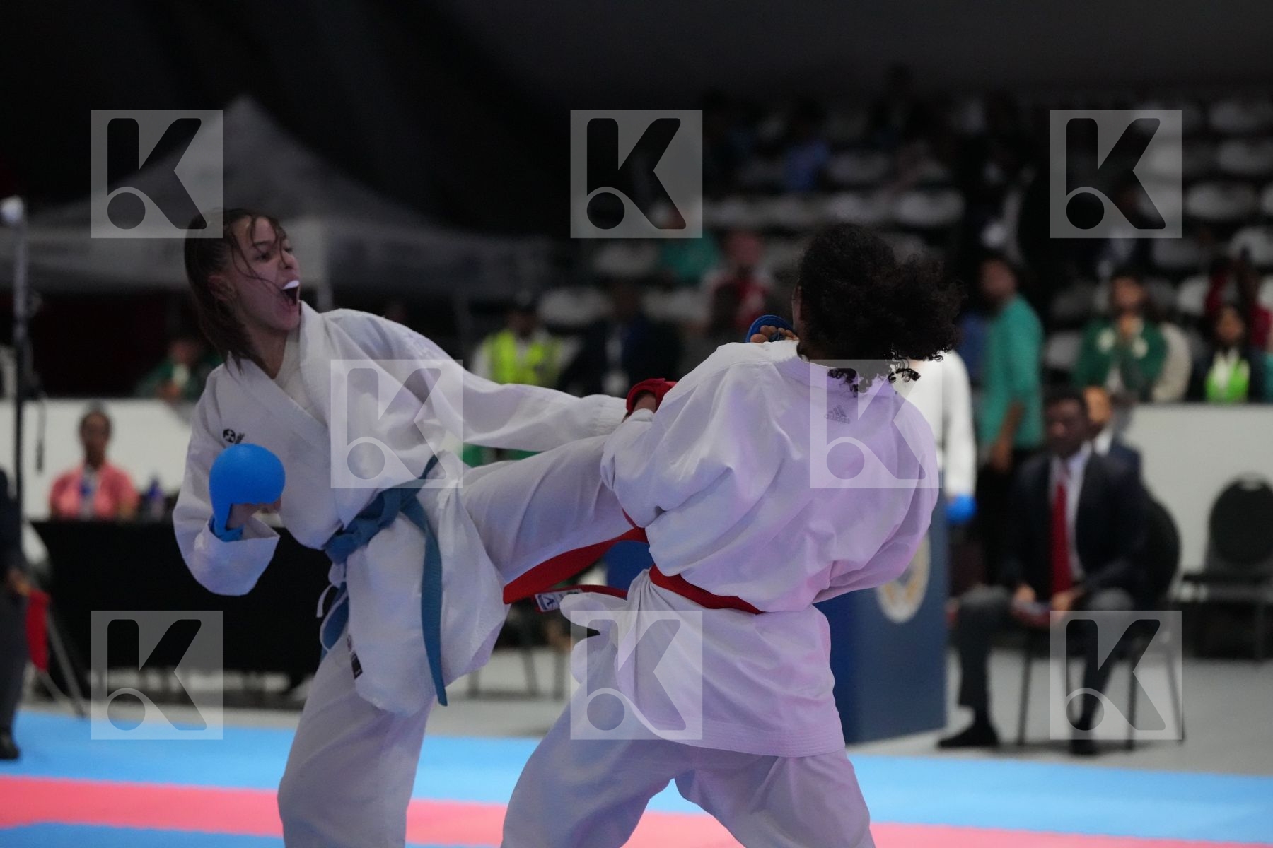 Kumite final bout featuring REEM AHMED SALAMA & CYLIA OUIKENE