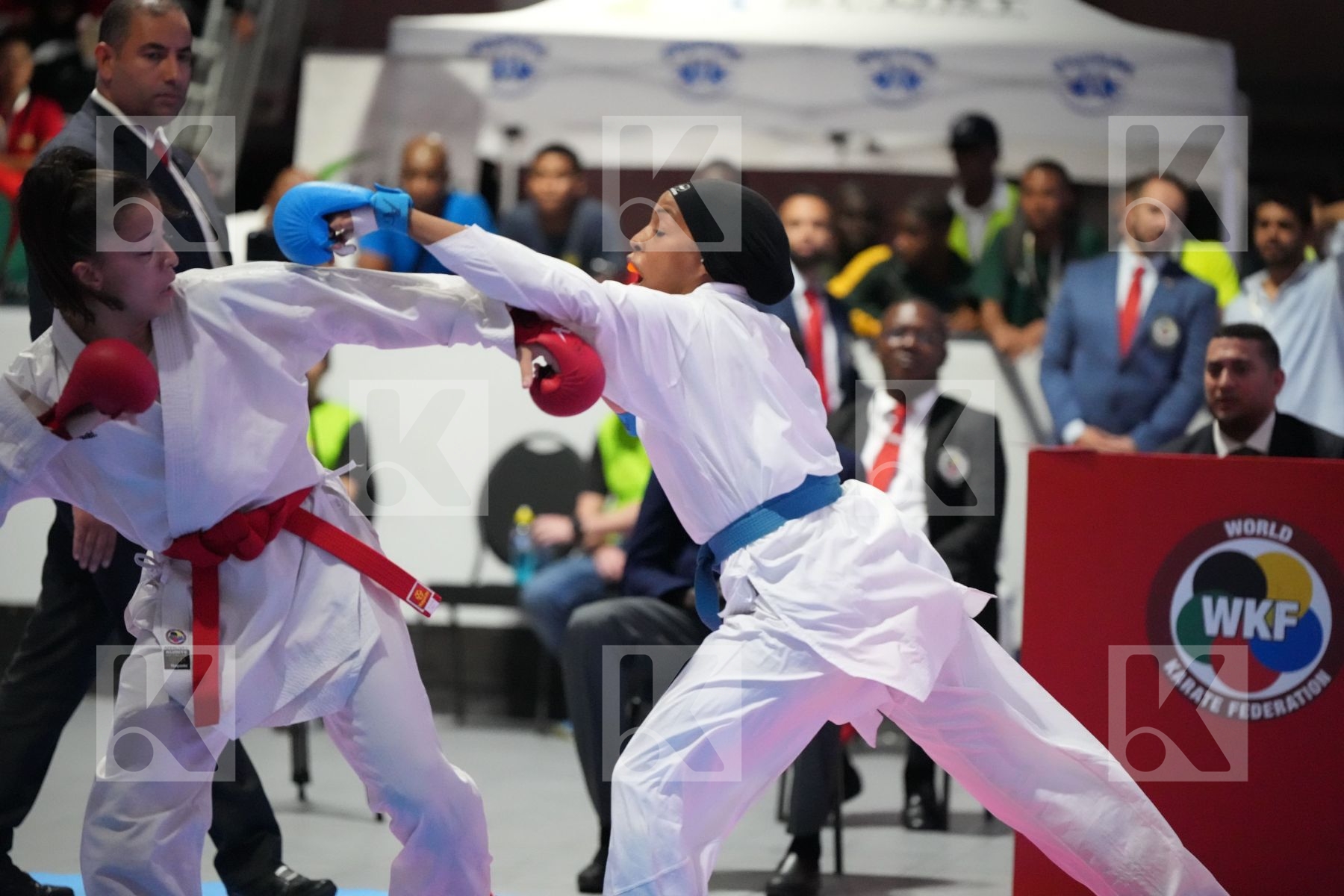 Kumite final bout featuring LOUIZA ABOURICHE & AHLAM YOUSSEF