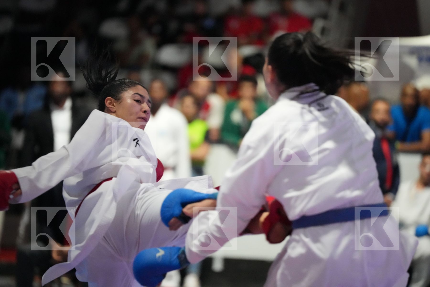Kumite final bout featuring WAFA MAHJOUB & CHAIMA MIDI