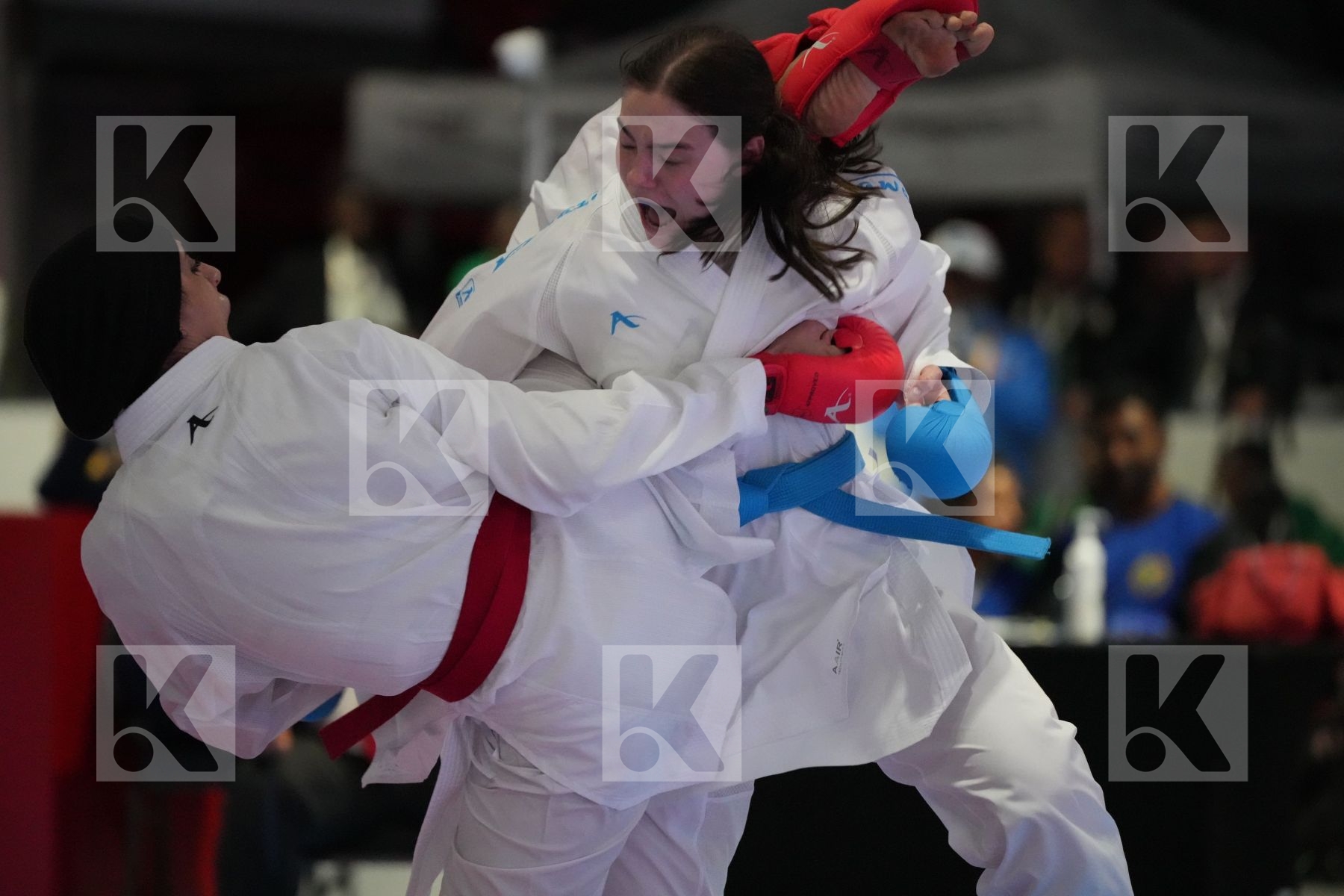 Kumite final bout featuring FERYAL ABDELAZIZ & DANIELLE VAN WYK