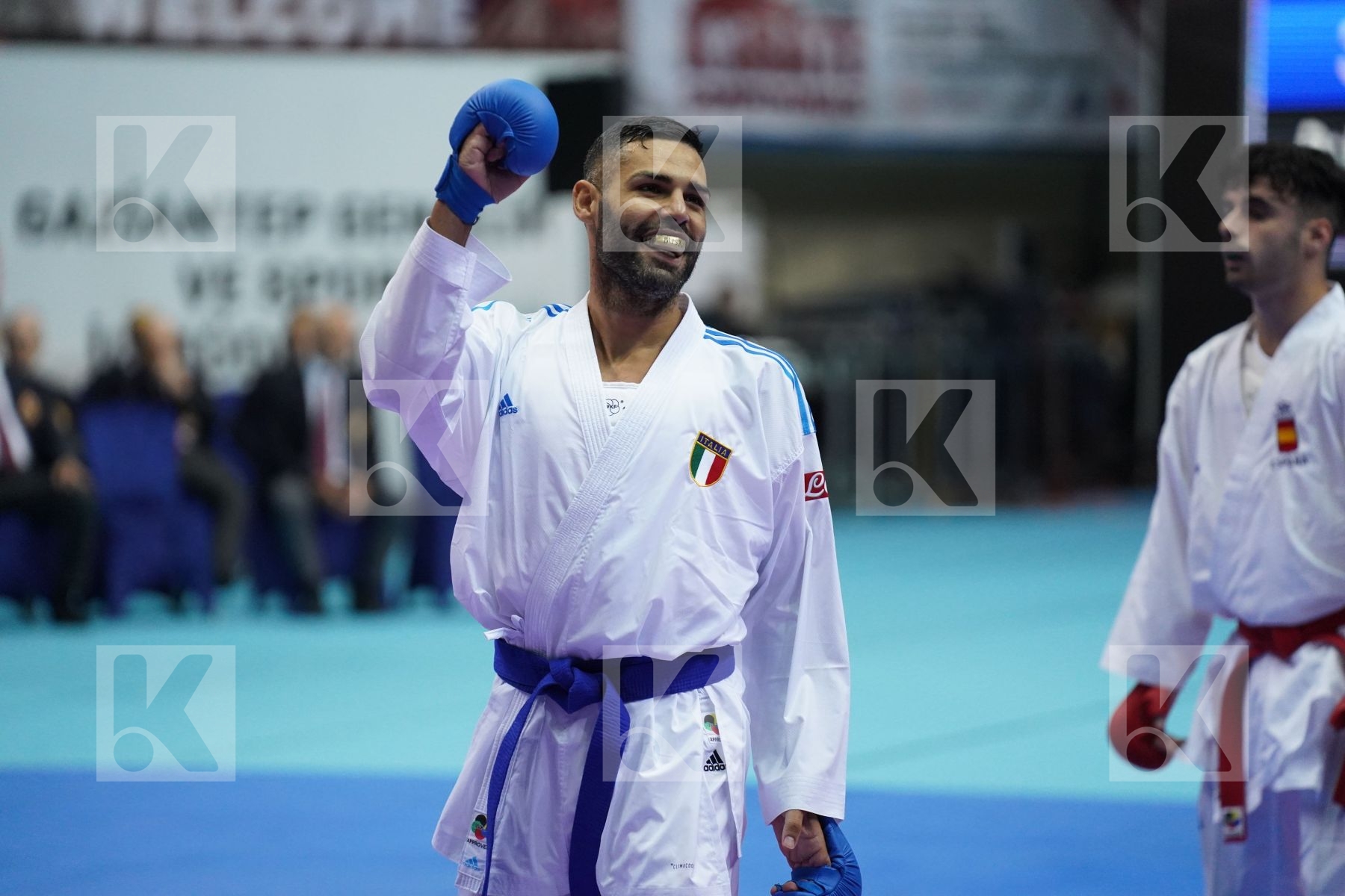 Kumite bronze bout featuring BUSA LUIGI & BARGADOS BERNARDO CARLOS