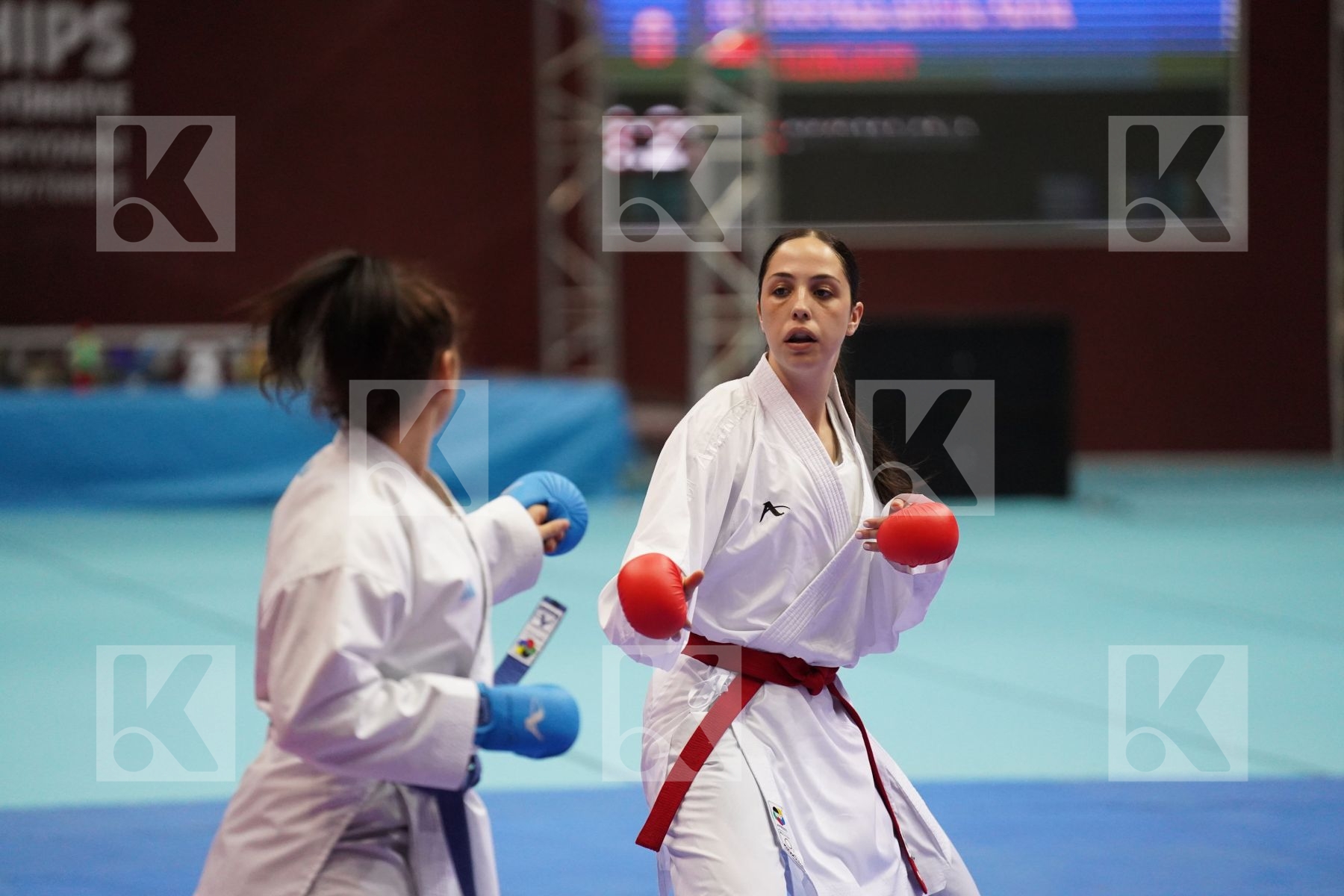 Kumite final bout featuring PEROVIC IVANA & BOUSSEBAA AICHA ZAKIA