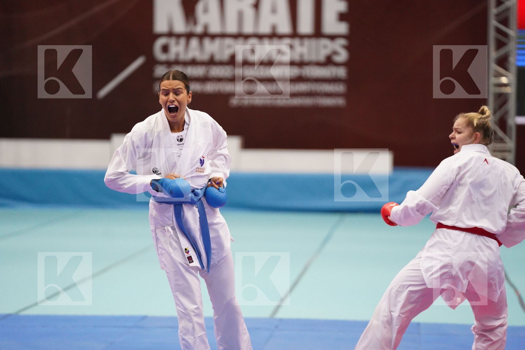 Kumite bronze bout featuring GARCIA NANCY & JUNNER NIAMH