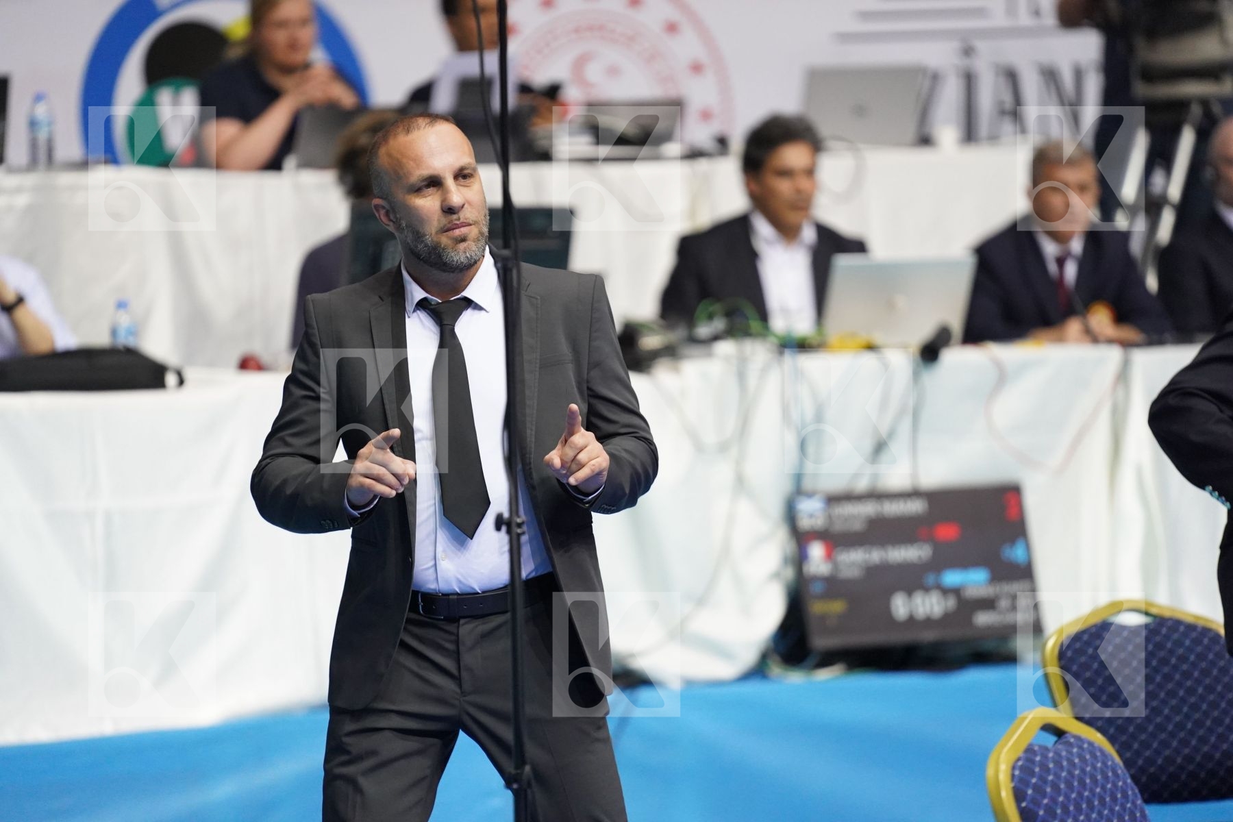 Kumite bronze bout featuring GARCIA NANCY & JUNNER NIAMH