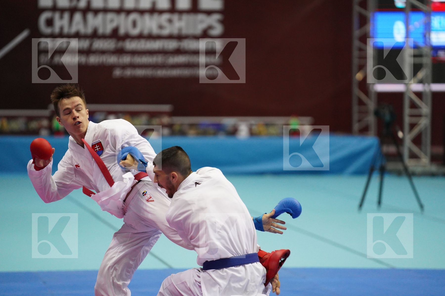 Kumite bronze bout featuring IMRICH DOMINIK & GEHTBARG RONEN