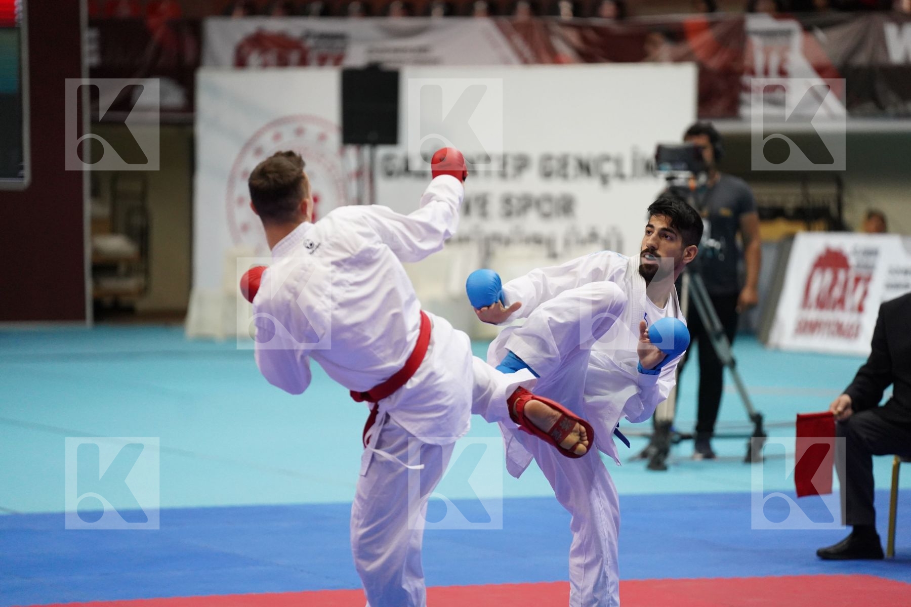 Kumite bronze bout featuring HAAS FLORIAN & XENOS CHRISTOS-STEFANOS