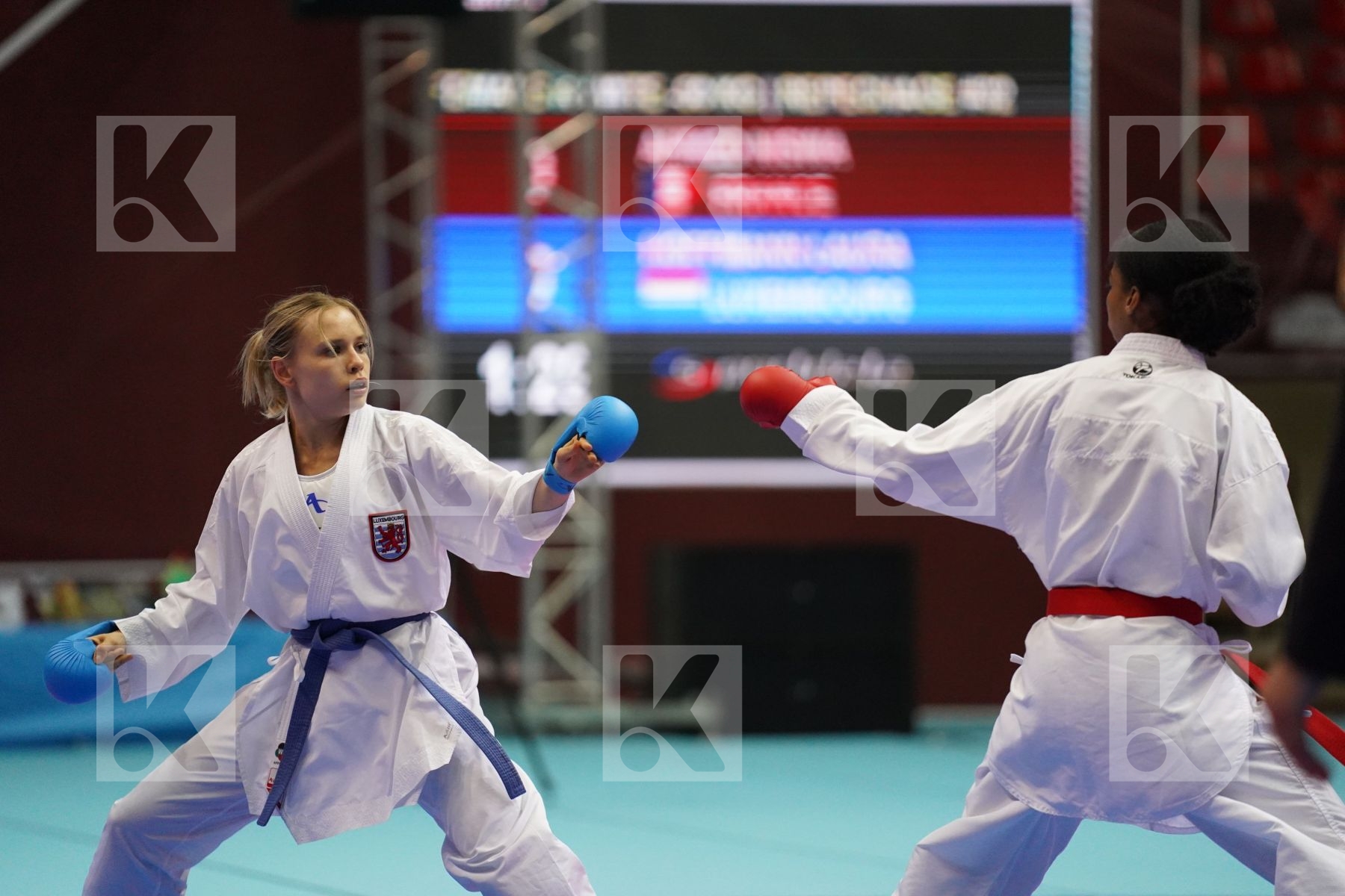 Kumite bronze bout featuring AHMED NISWA & HOFFMANN LAURA
