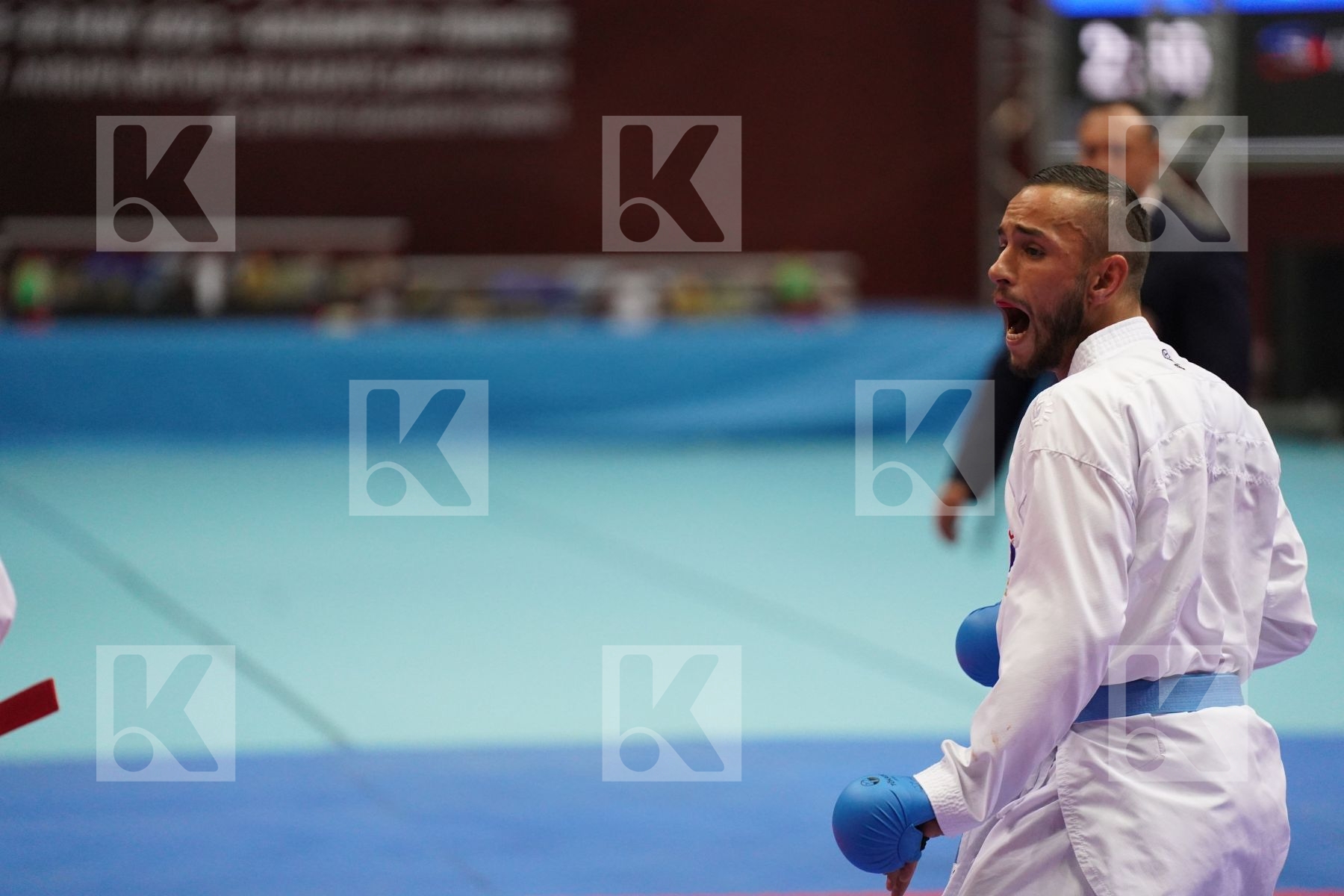 Kumite bronze bout featuring DACOSTA STEVEN & BERAK BORAN