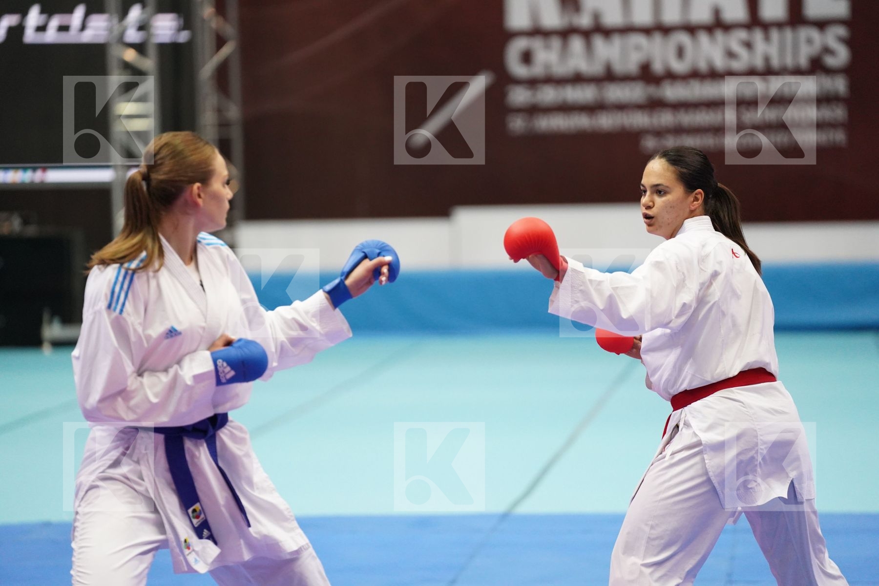 Kumite bronze bout featuring KYDONAKI KYRIAKI & LESJAK LUCIJA