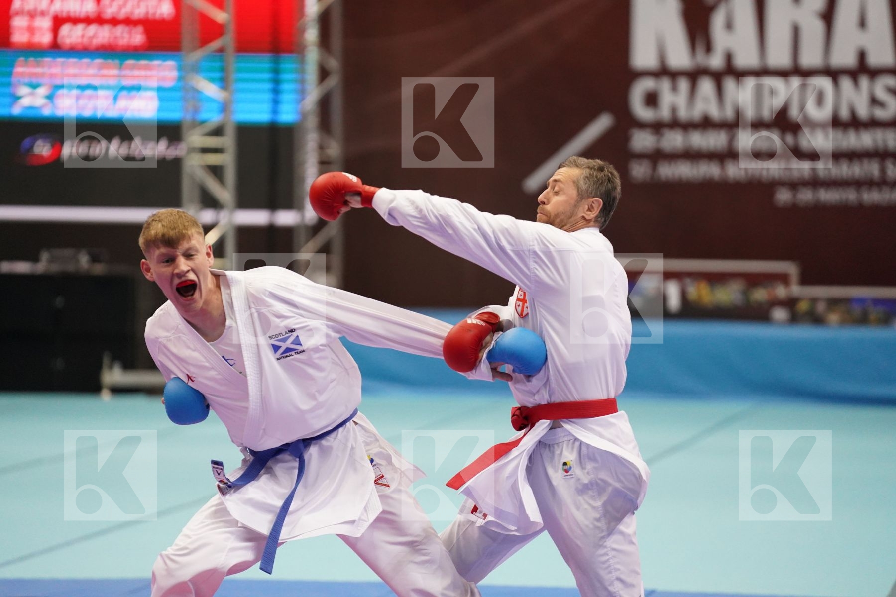 Kumite bronze bout featuring ANDERSON GREG	 & ARKANIA GOGITA