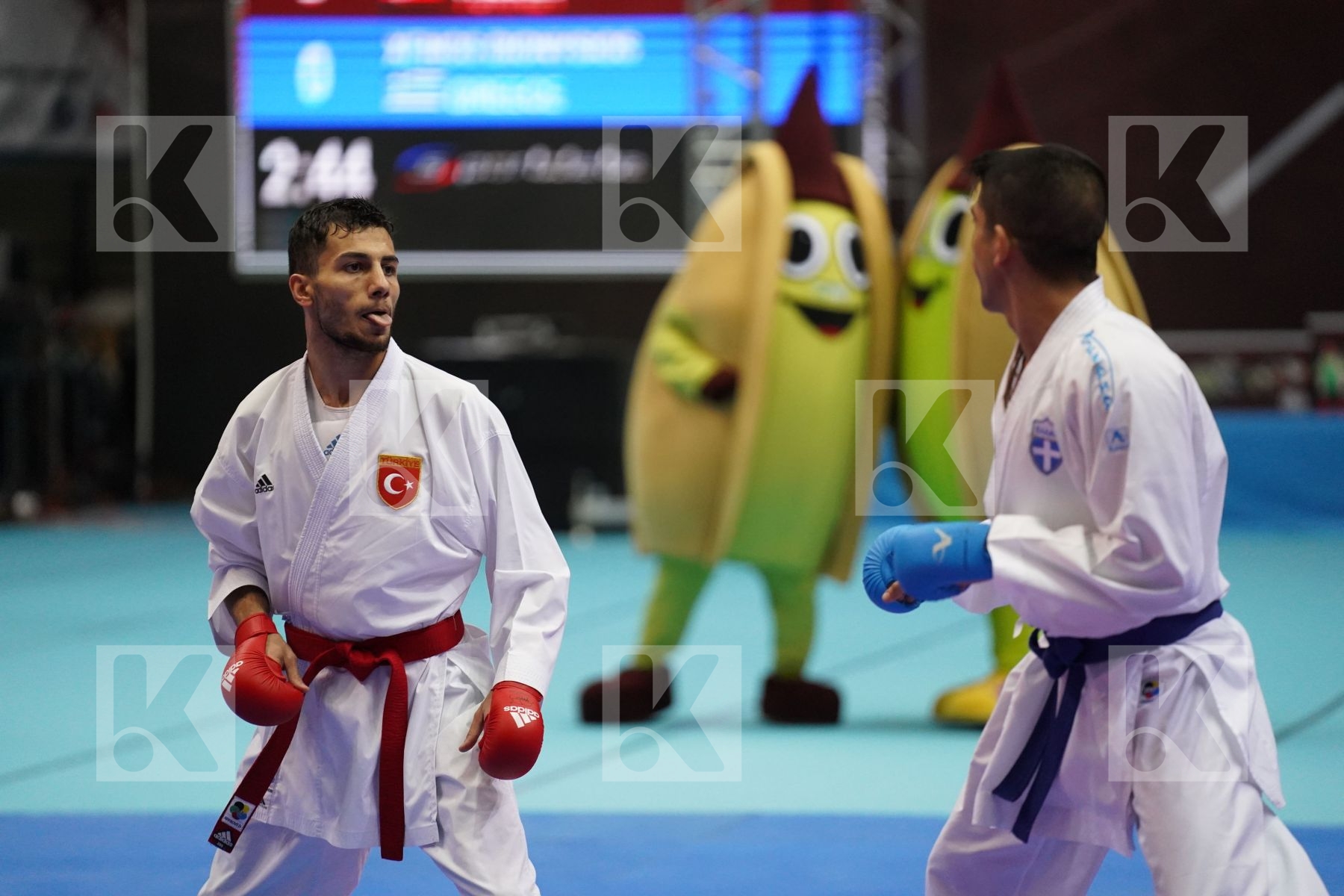 Kumite final bout featuring UYGUR BURAK & XENOS DIONYSIOS